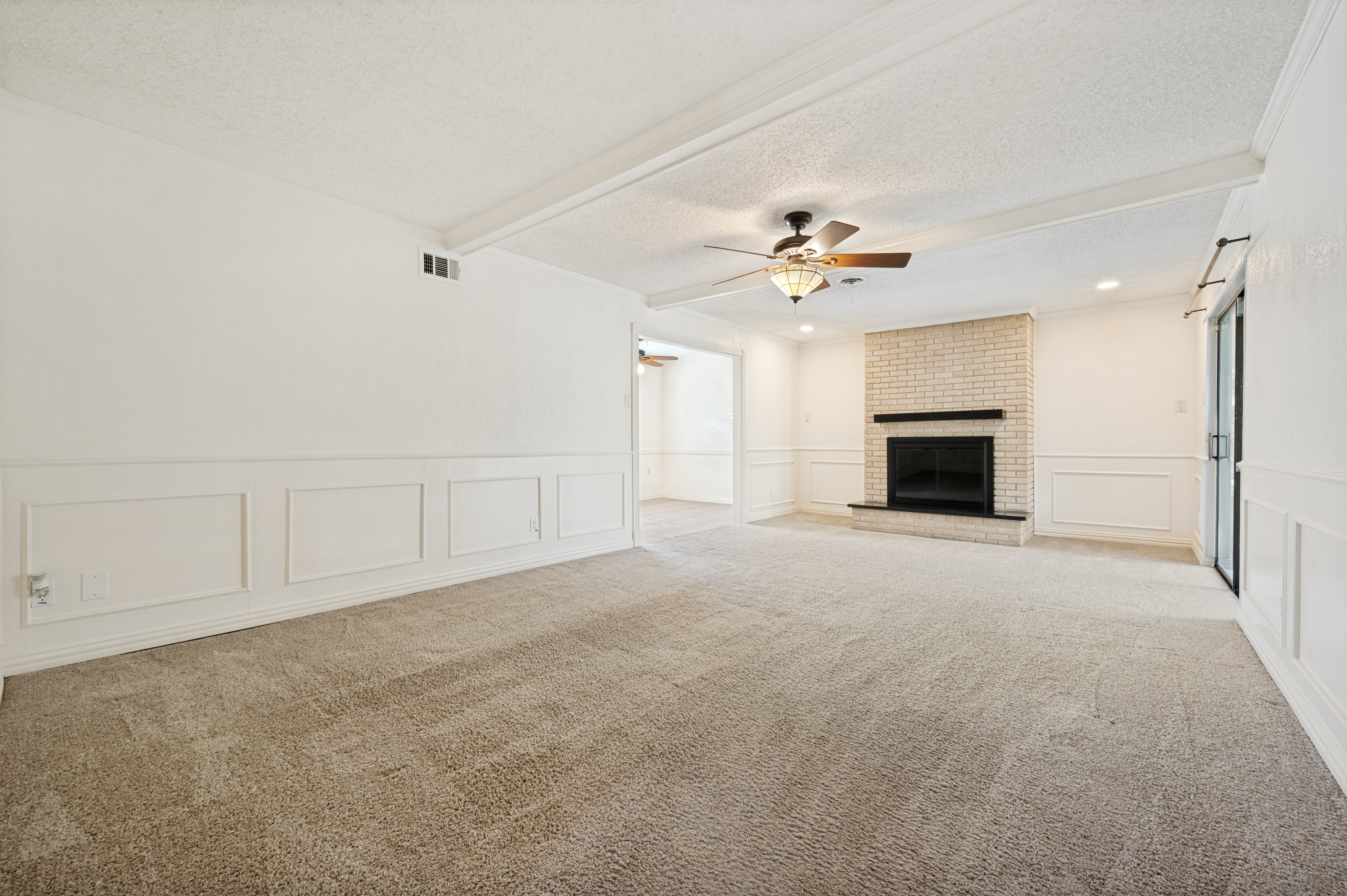 221 Linda Lane Irving TX 75062