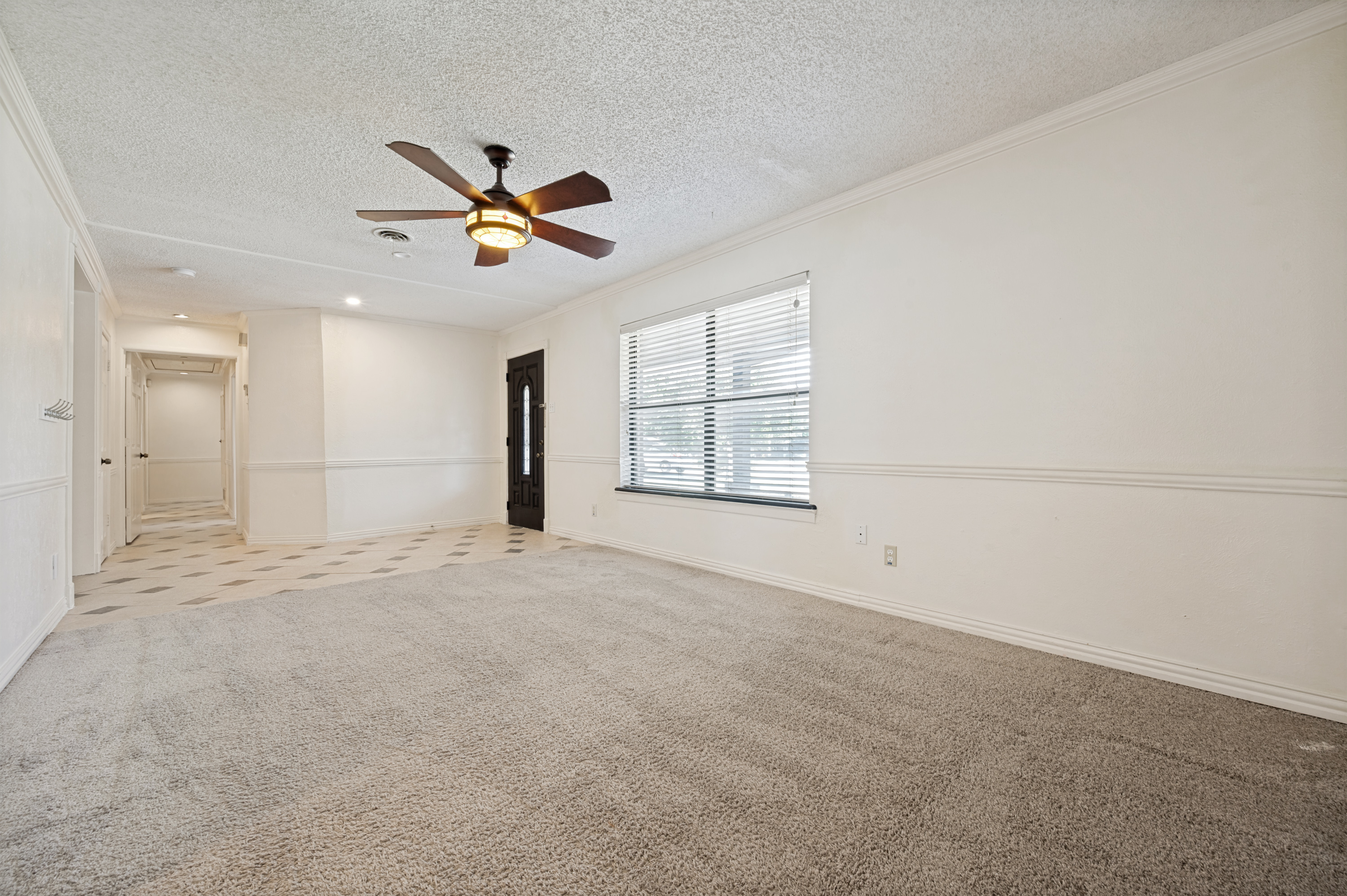 221 Linda Lane Irving TX 75062