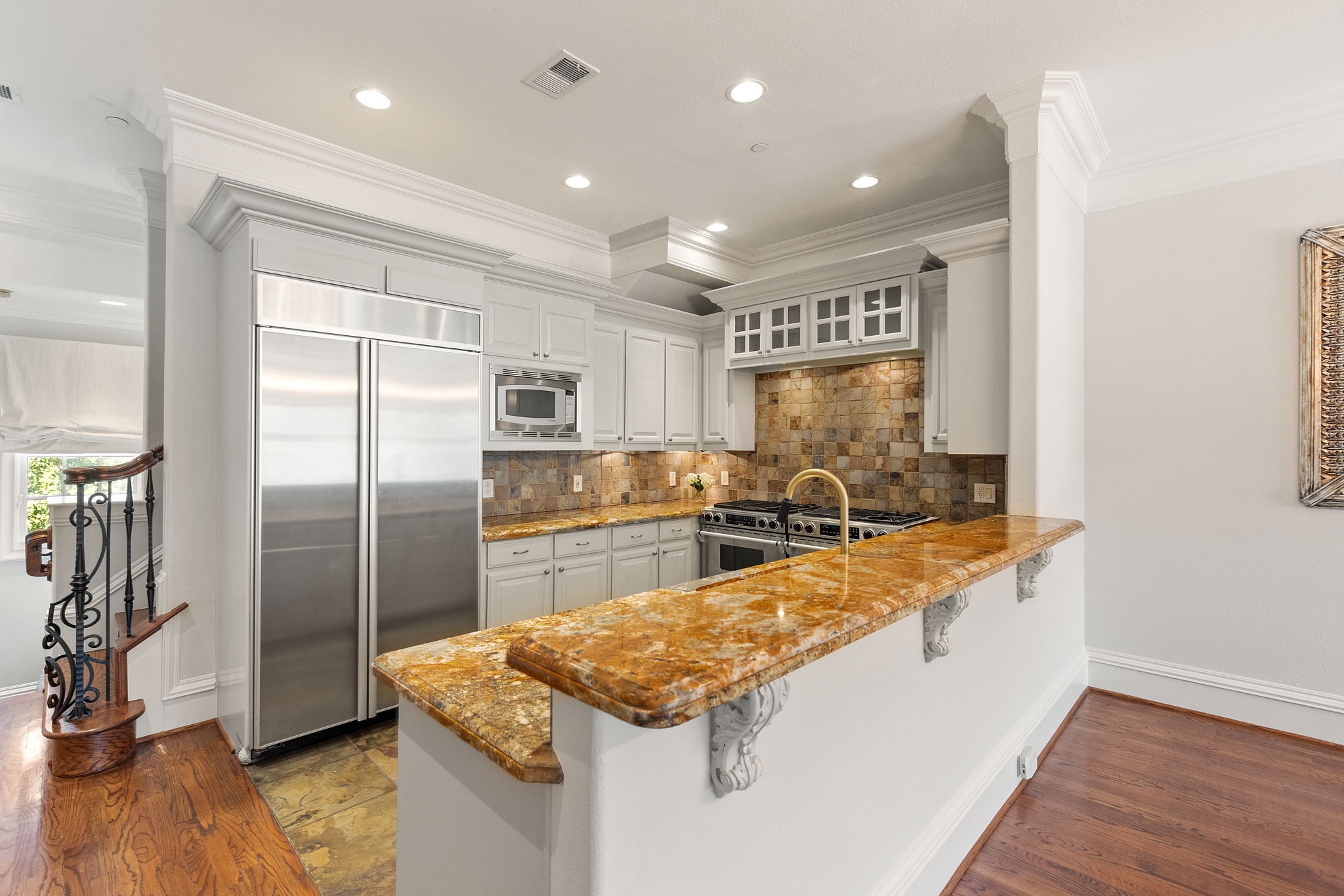 2214 Worthington Street Dallas TX 75204