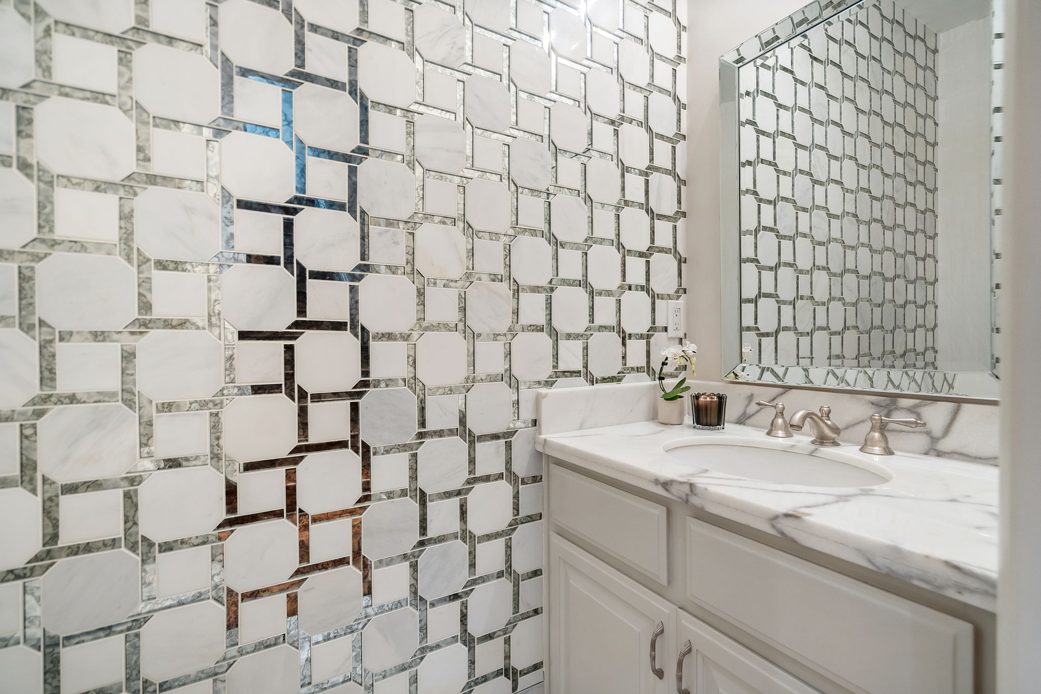 2214 Worthington Street Dallas TX 75204