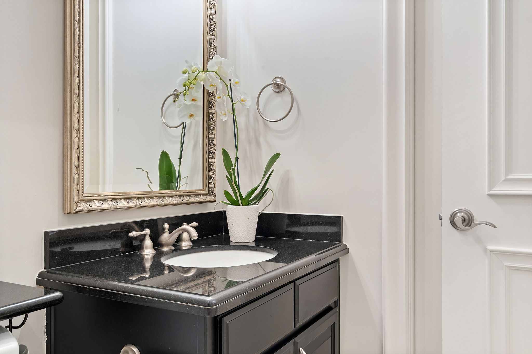 2214 Worthington Street Dallas TX 75204