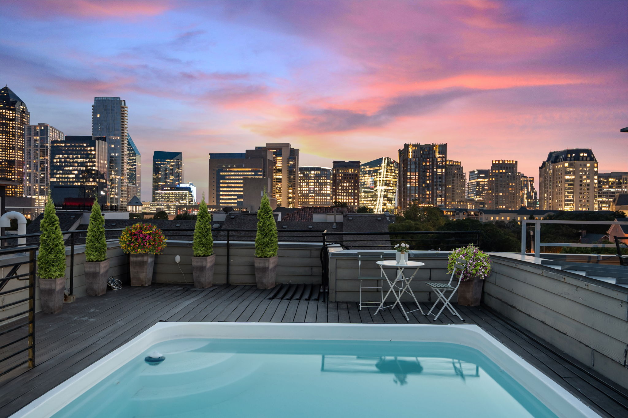 2214 Worthington Street Dallas TX 75204