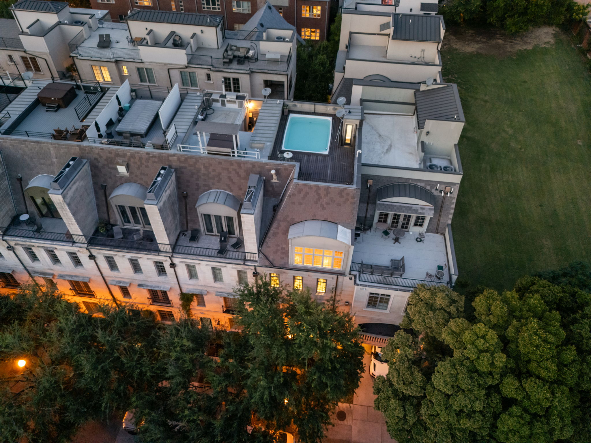 2214 Worthington Street Dallas TX 75204