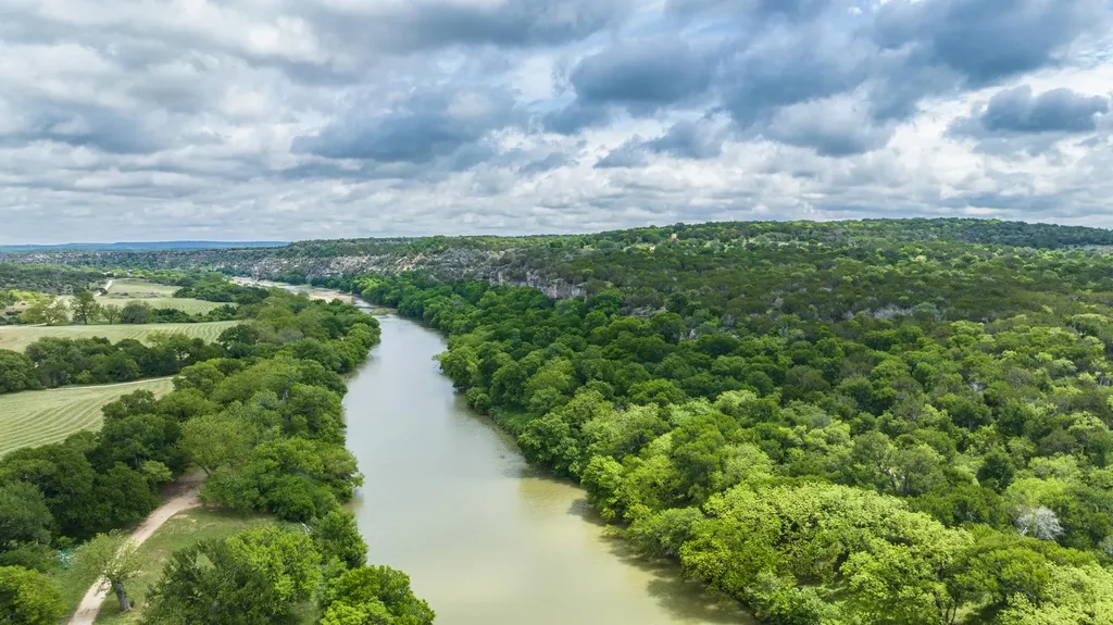 3304 Colorado River Ranch - 3304 +/- Acres Lometa TX 76853