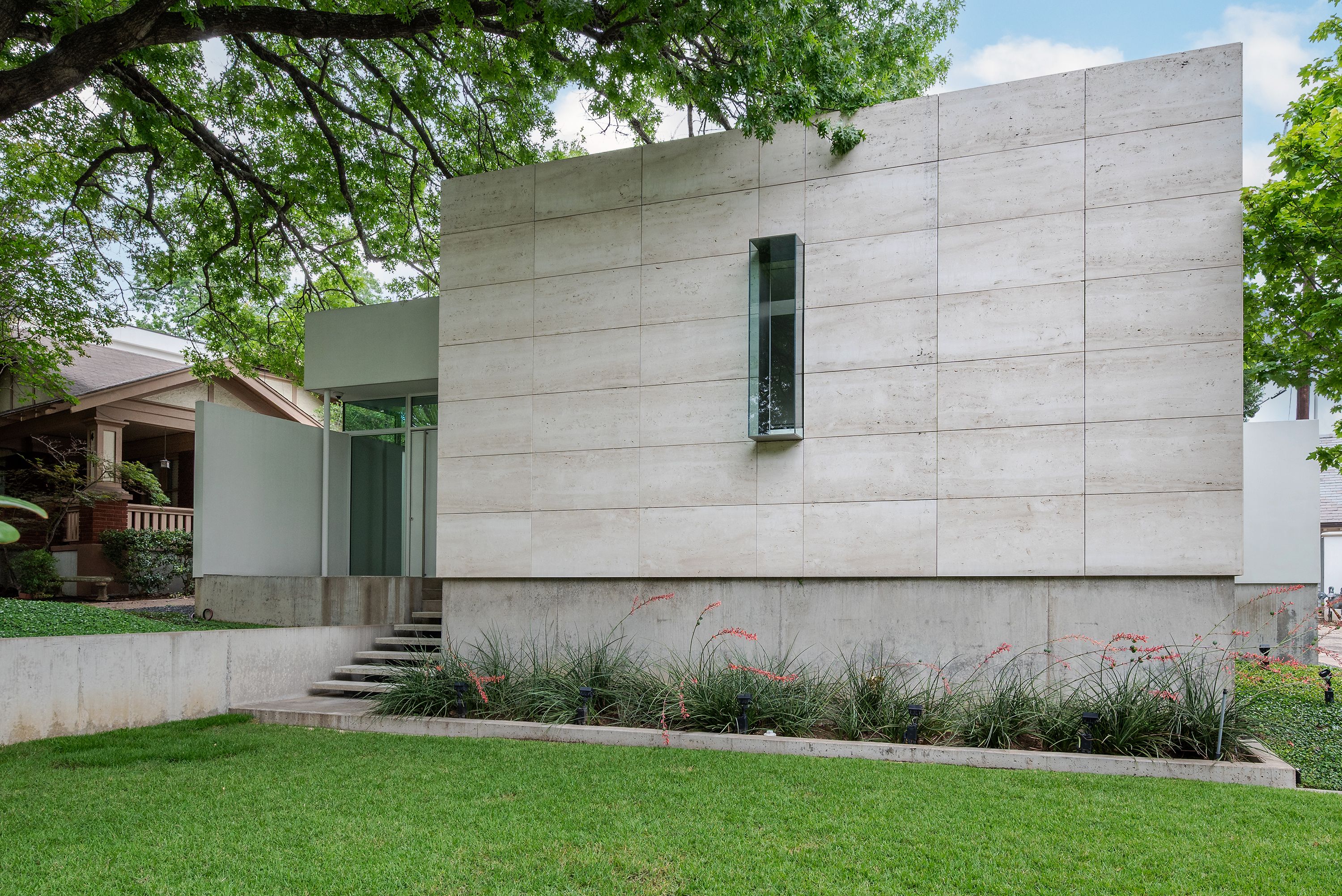 4347 Avondale Avenue Dallas TX 75219