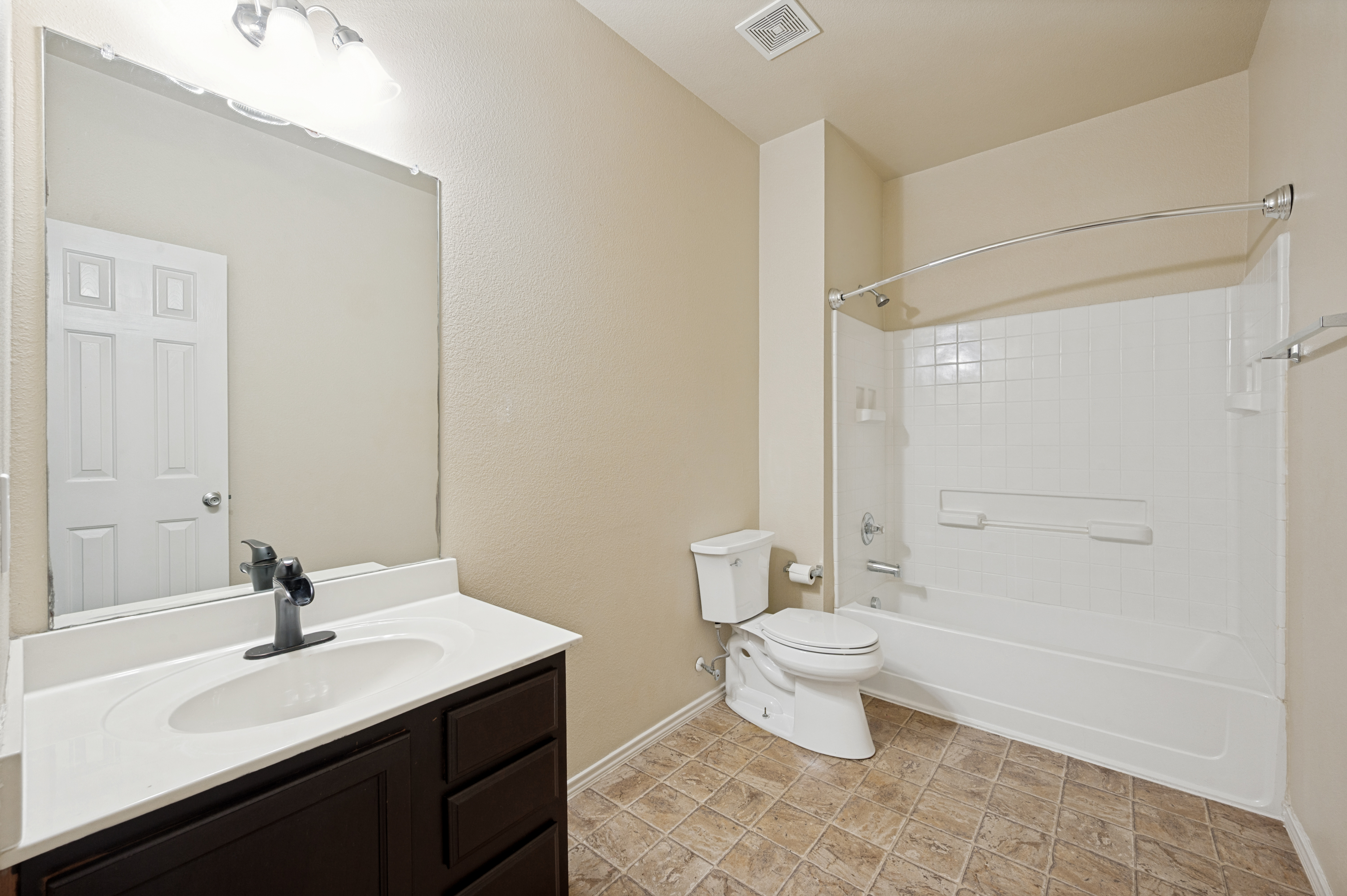 1339 4th Street Grand Prairie TX 75051