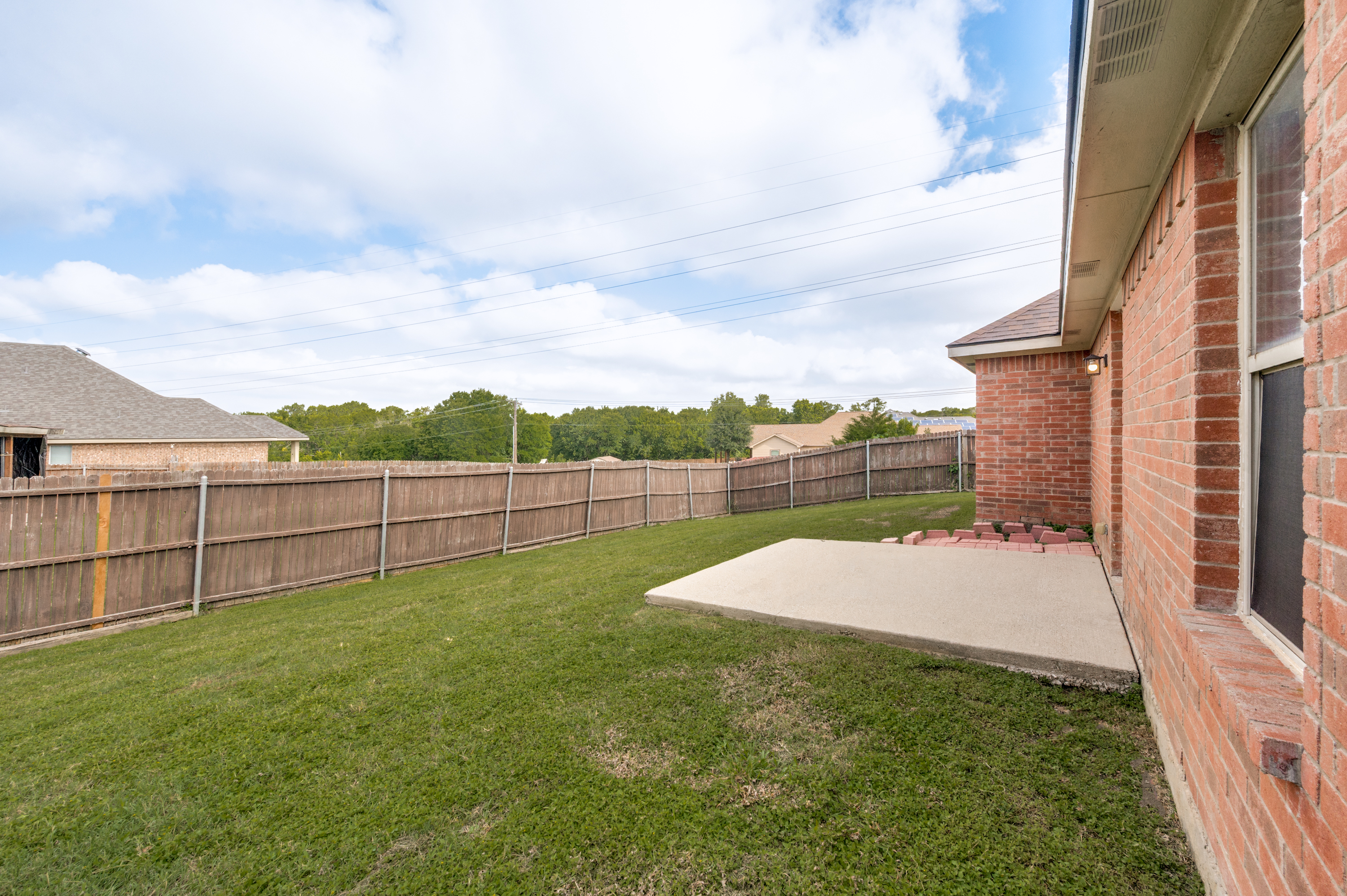 1339 4th Street Grand Prairie TX 75051
