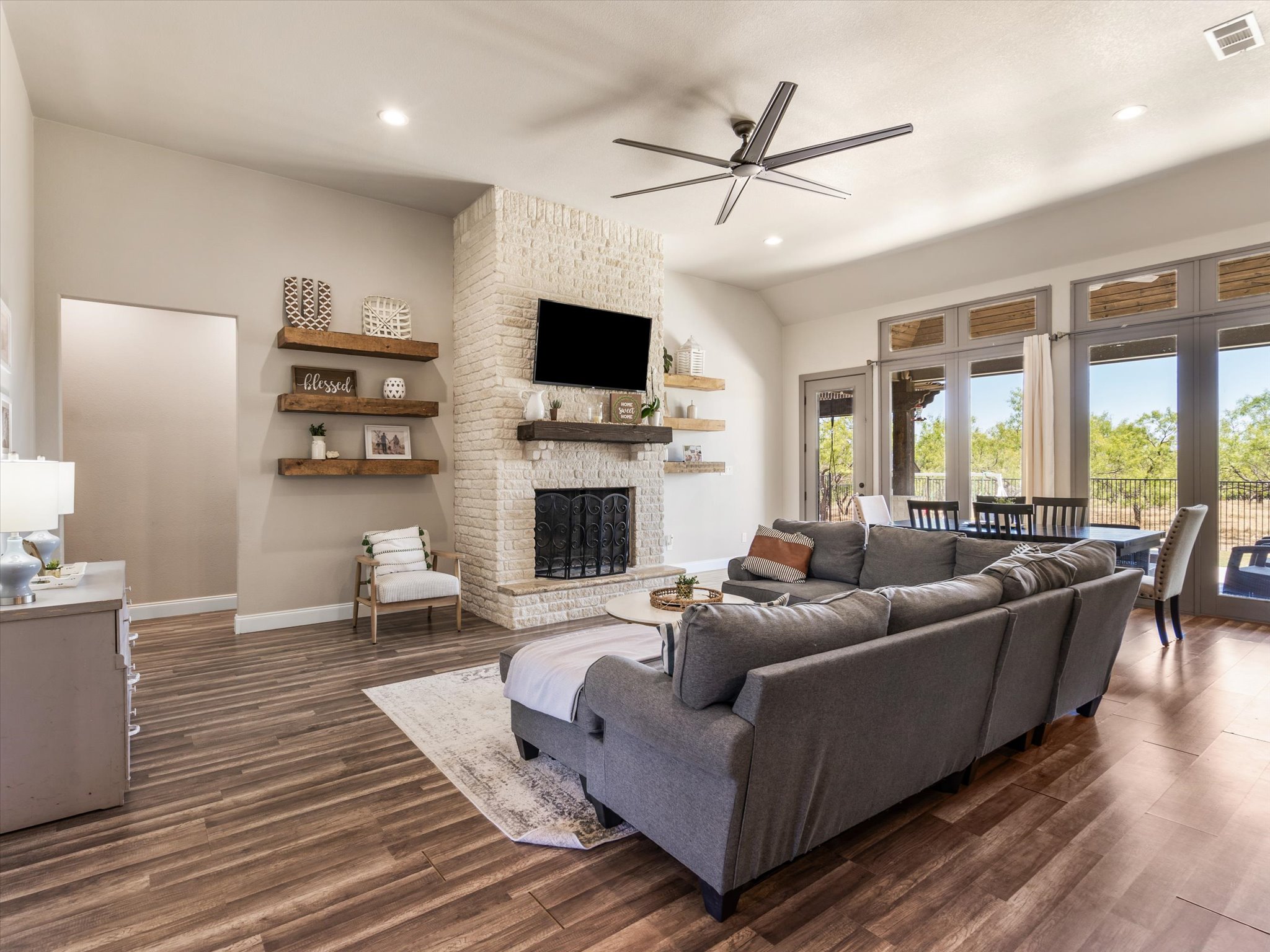 101 Trail Ridge Weatherford TX 76087