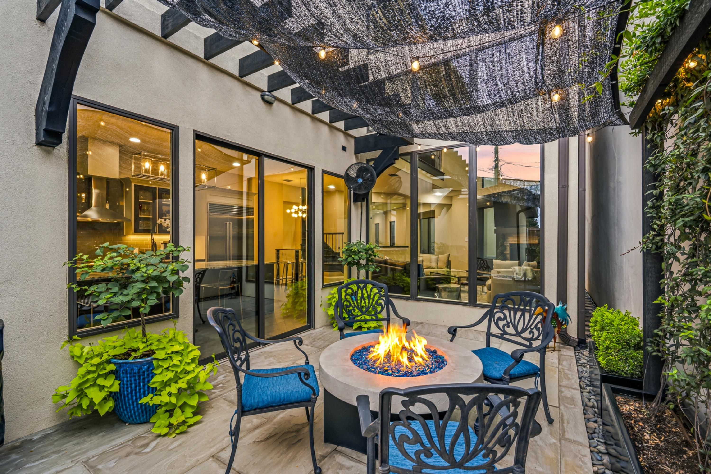 5606 La Foy Boulevard Dallas TX 75209