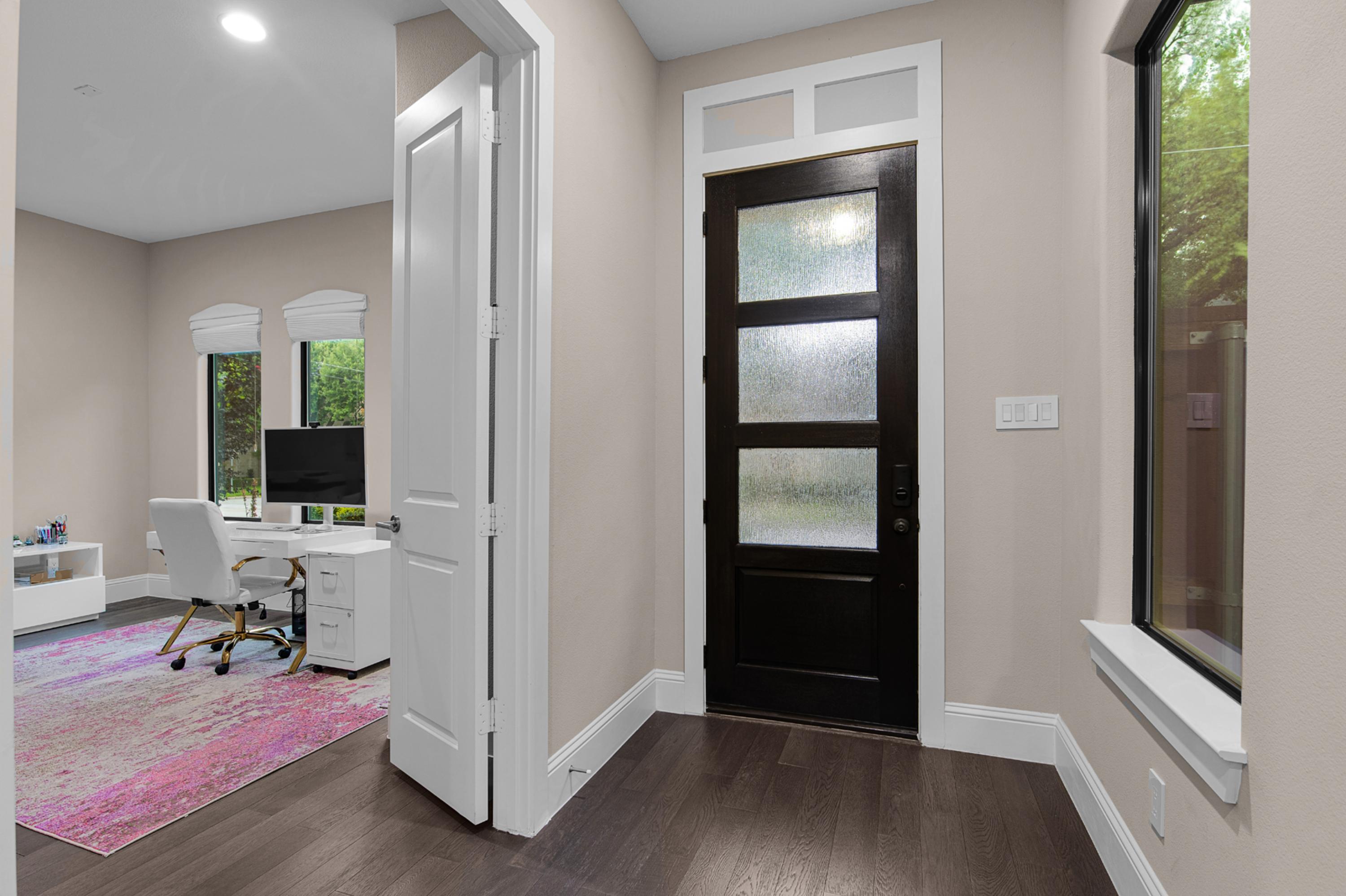 5606 La Foy Boulevard Dallas TX 75209