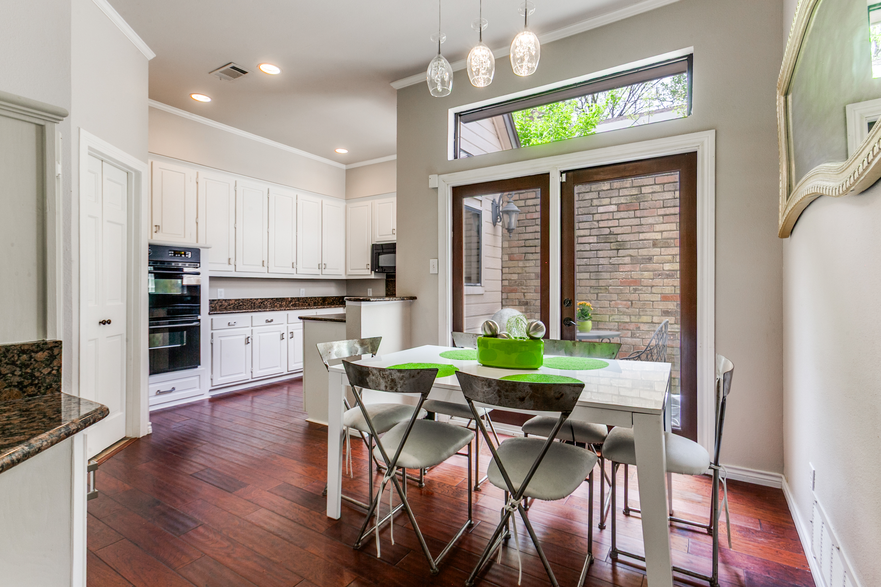 6205 Twin Oaks Circle Dallas TX 75240