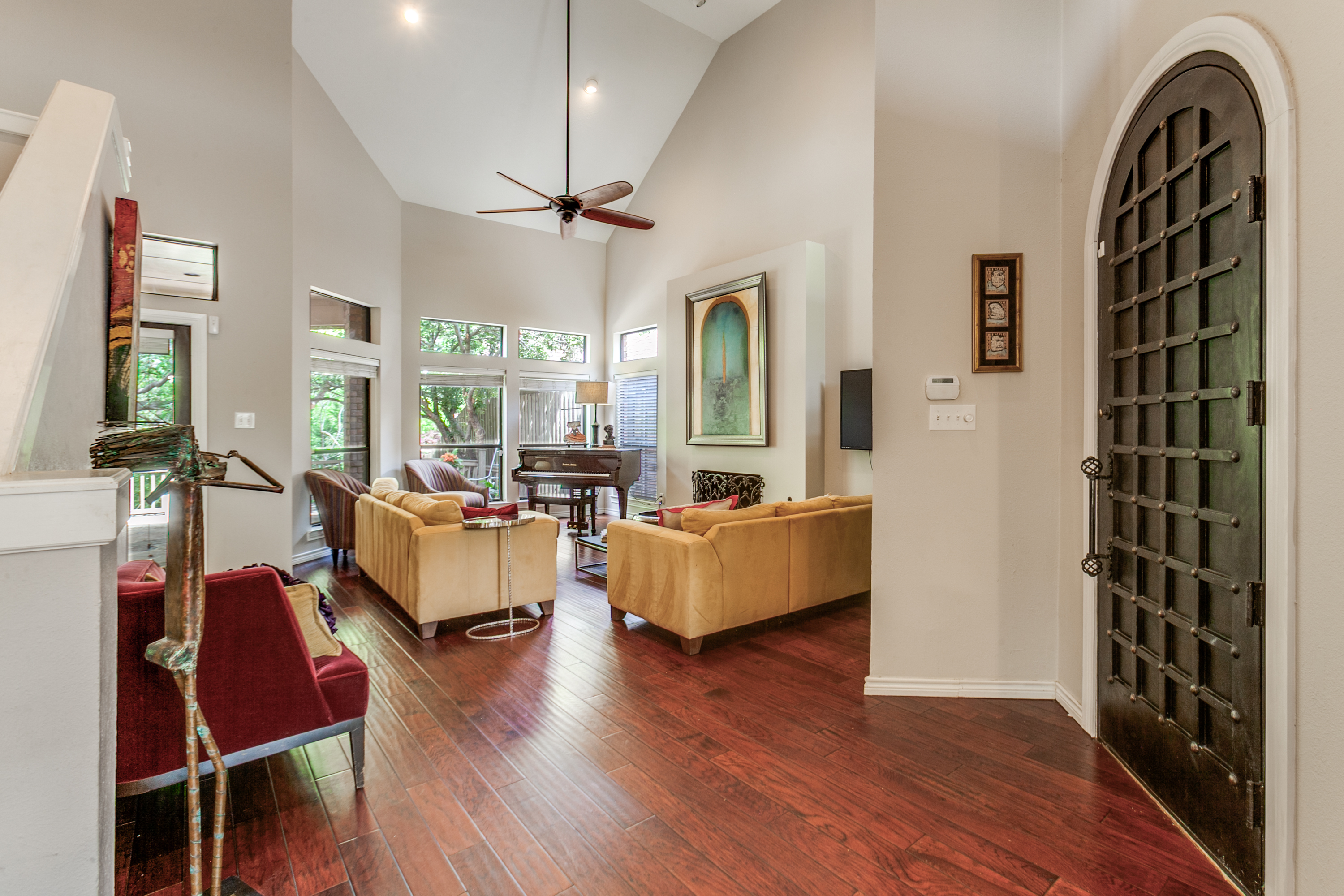 6205 Twin Oaks Circle Dallas TX 75240