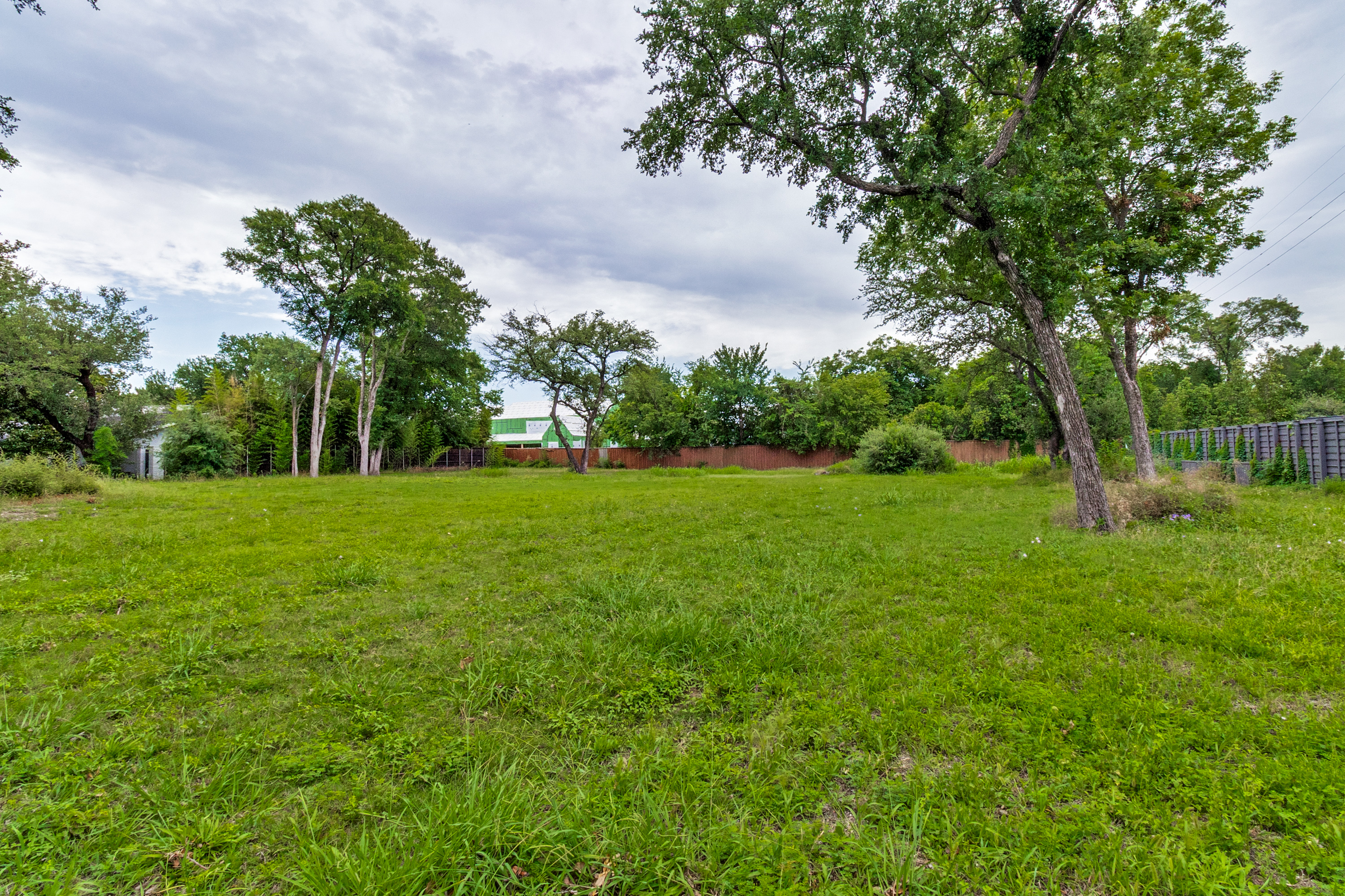 5006 Pebblebrook Drive Dallas TX 75229