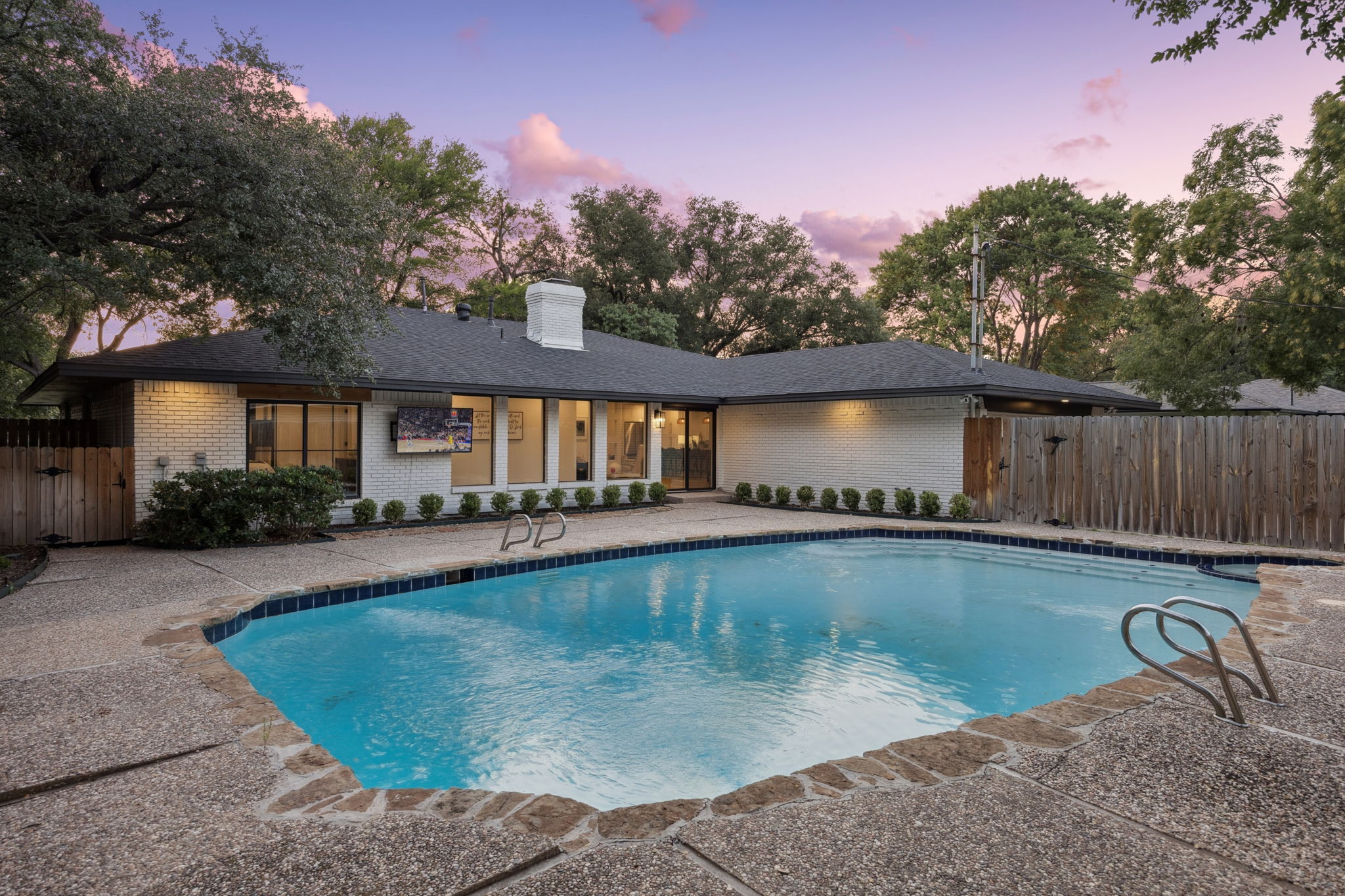 10548 Marquis Lane Dallas TX 75229