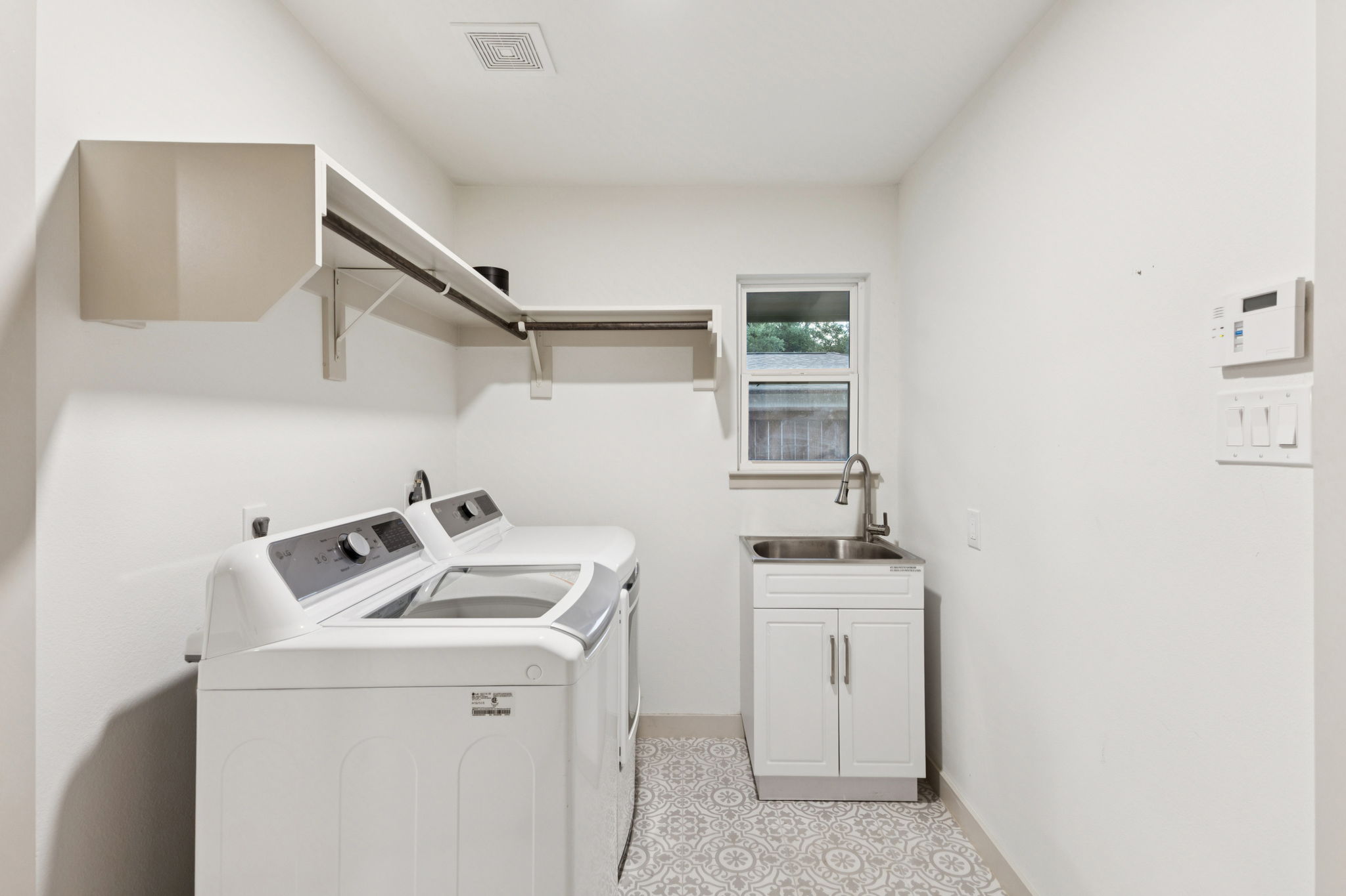 10548 Marquis Lane Dallas TX 75229