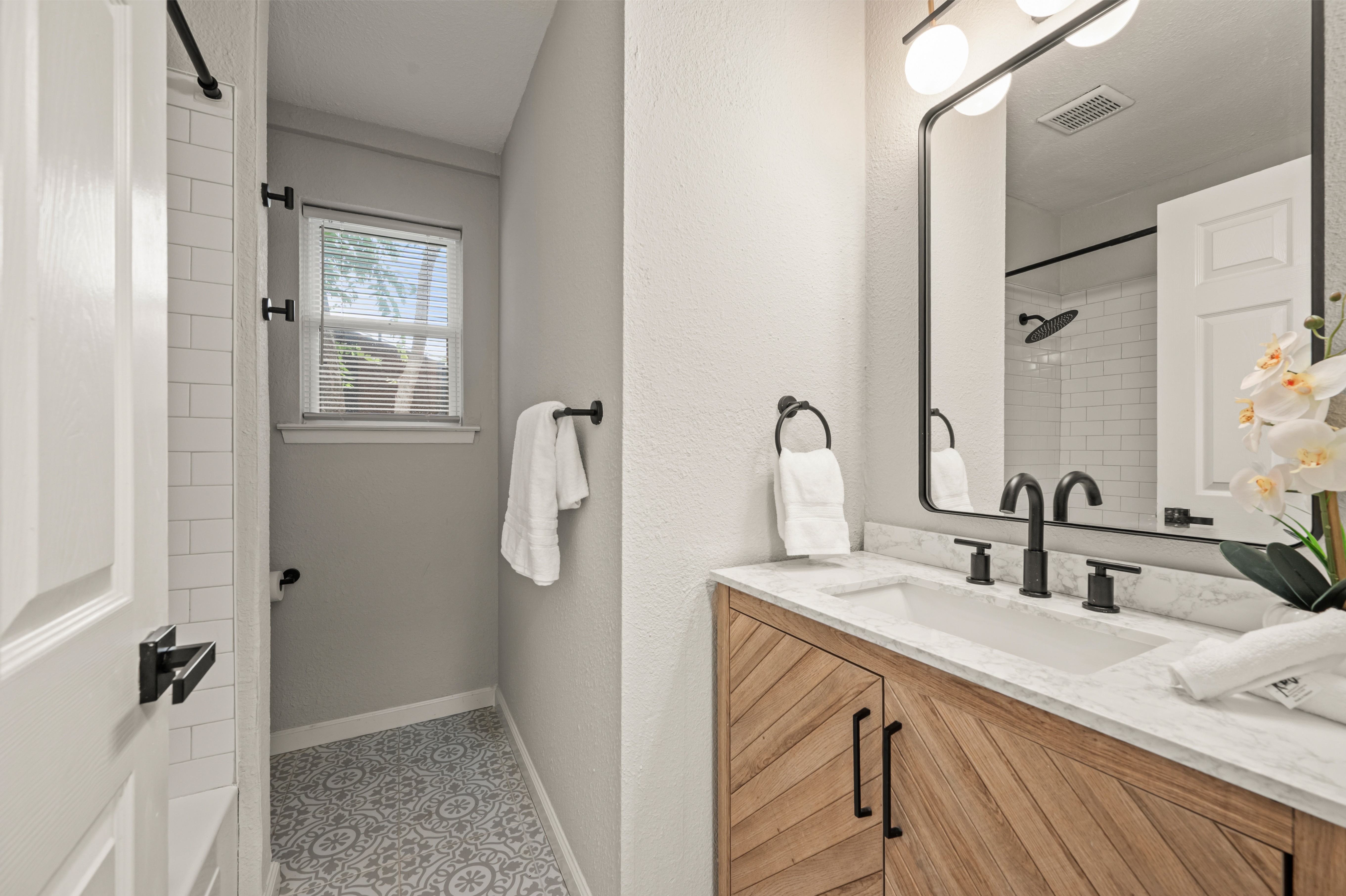 5944 Richard Drive Watauga TX 76148