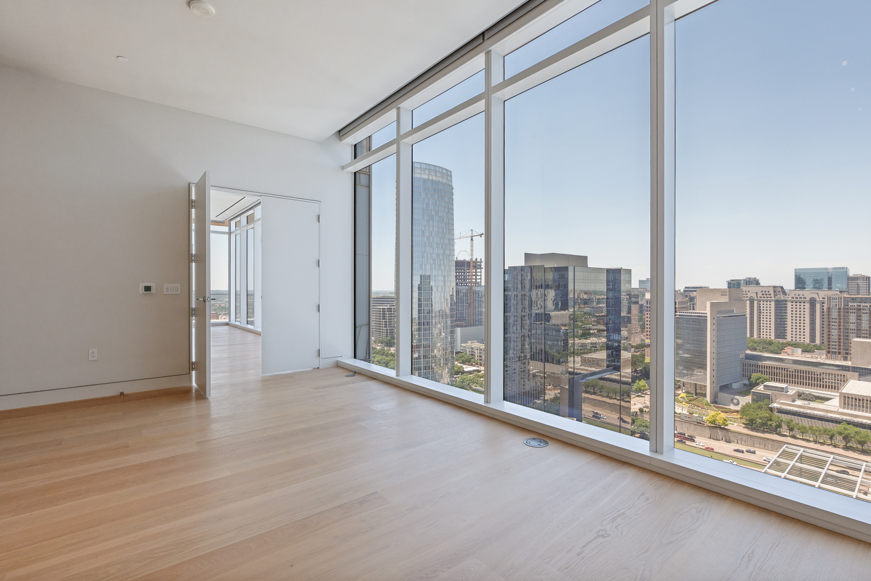 1747 Leonard Street Dallas TX 75201
