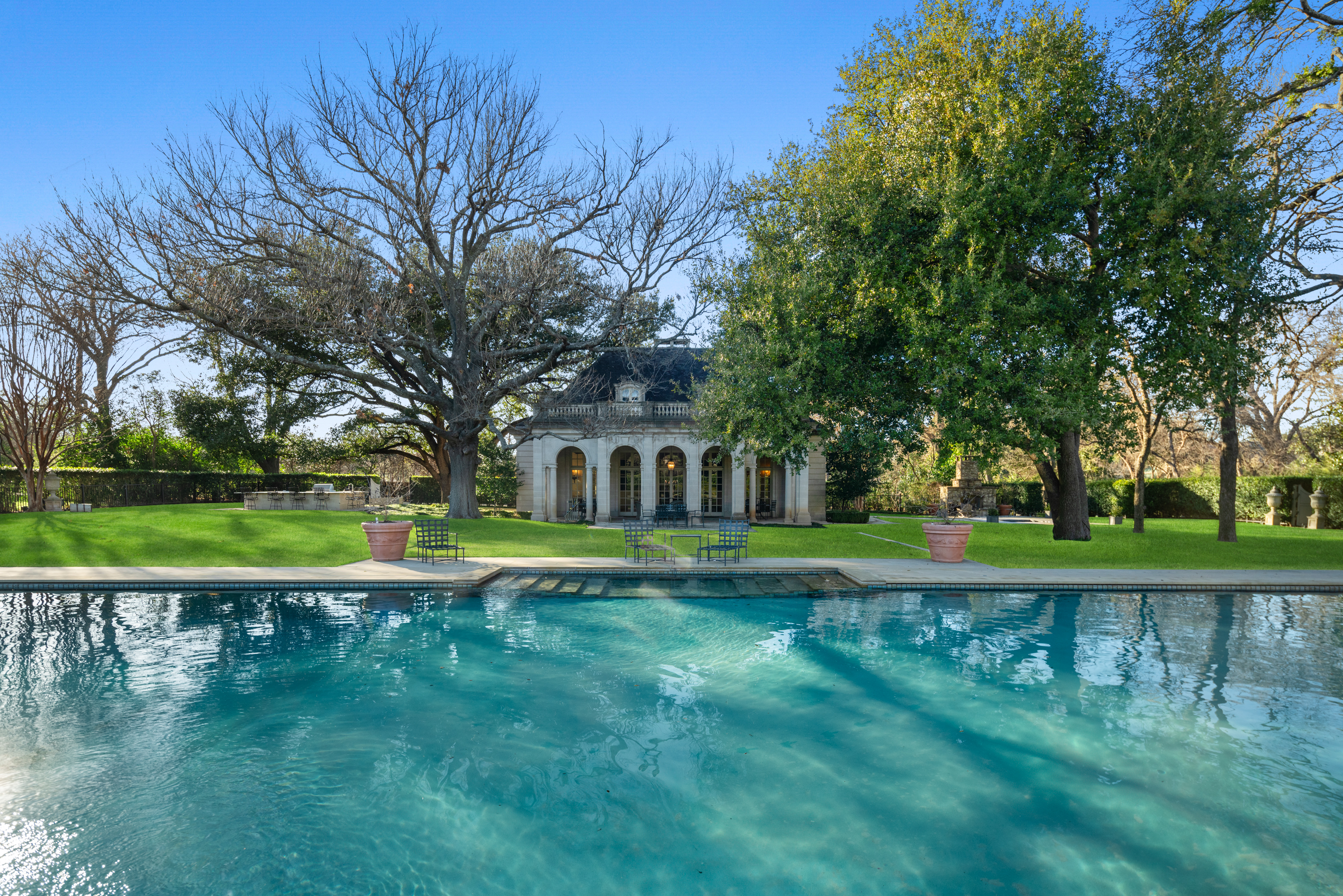5619 Walnut Hill Lane Dallas TX 75229