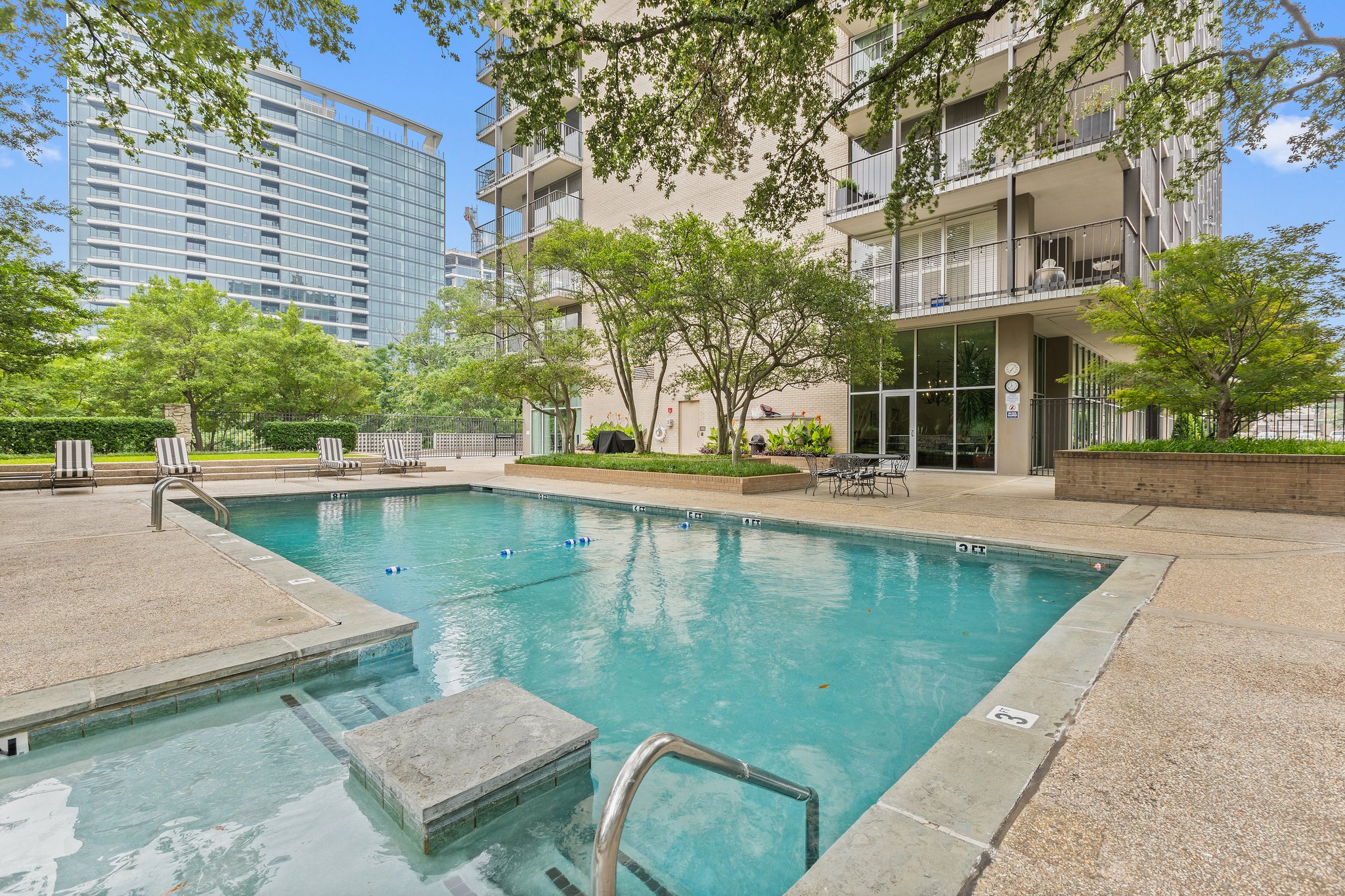 3310 Fairmount Street Dallas TX 75201