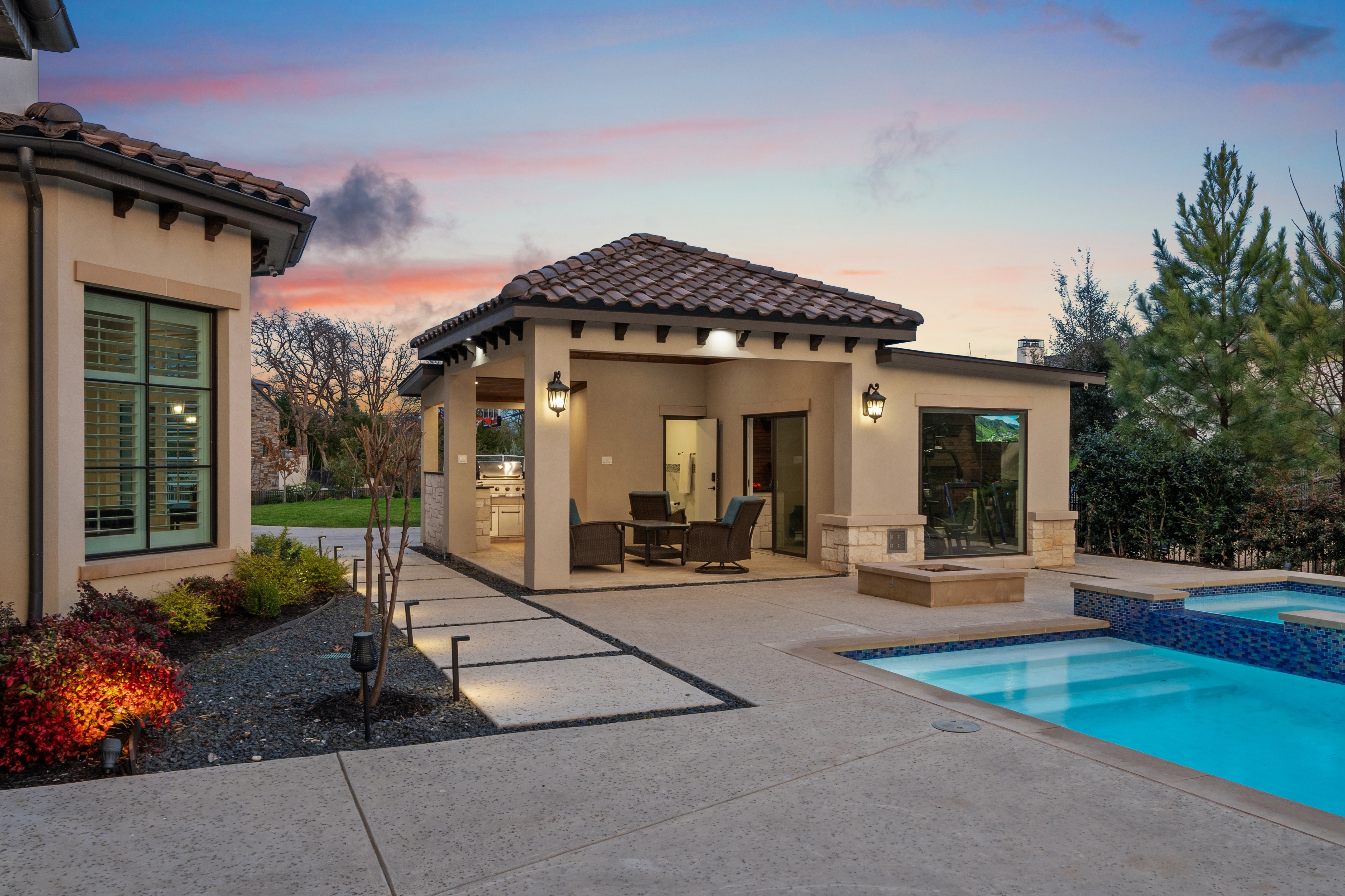2202 Barcelona Court Westlake TX 76262