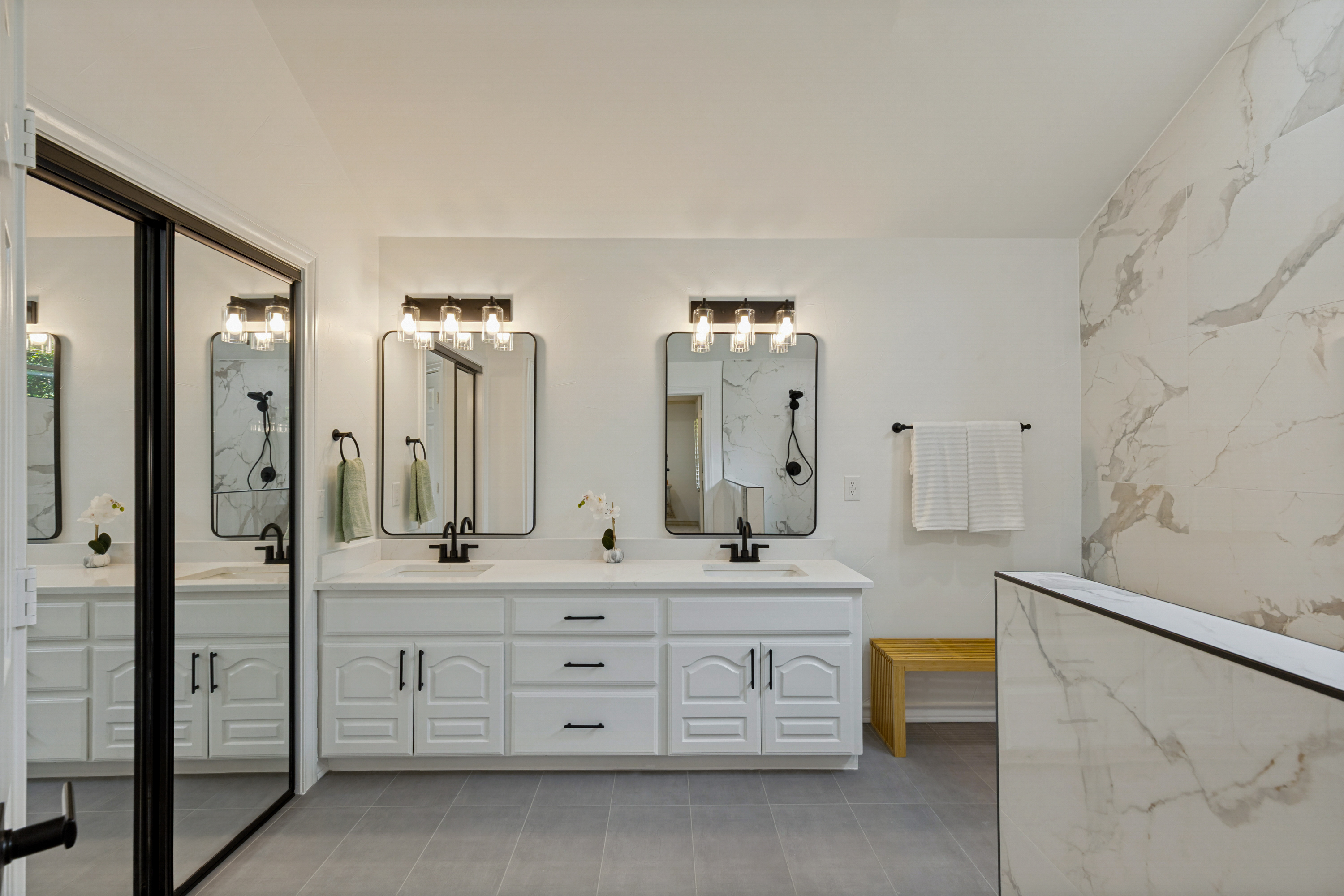 18807 Fortson Avenue Dallas TX 75252