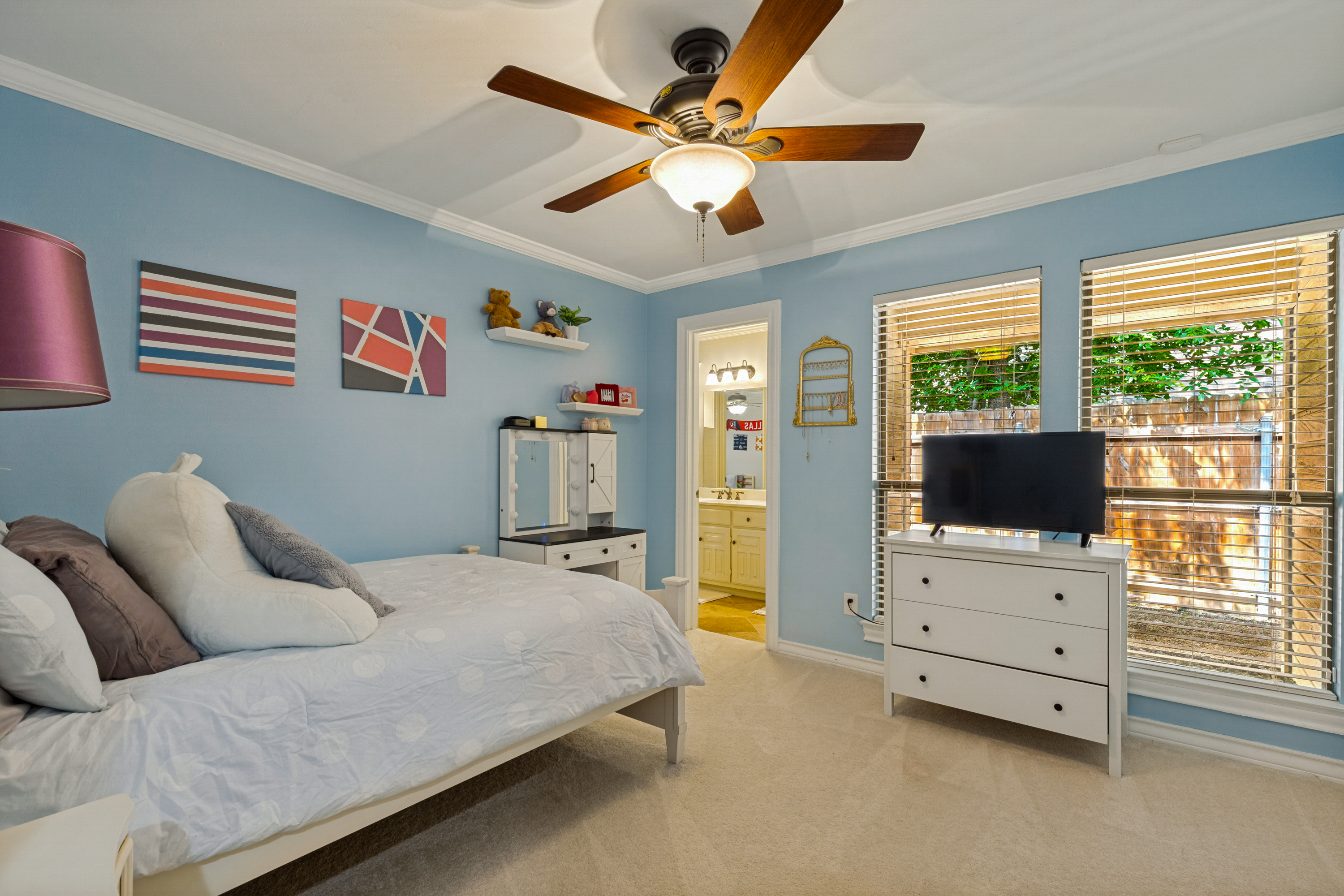 18807 Fortson Avenue Dallas TX 75252