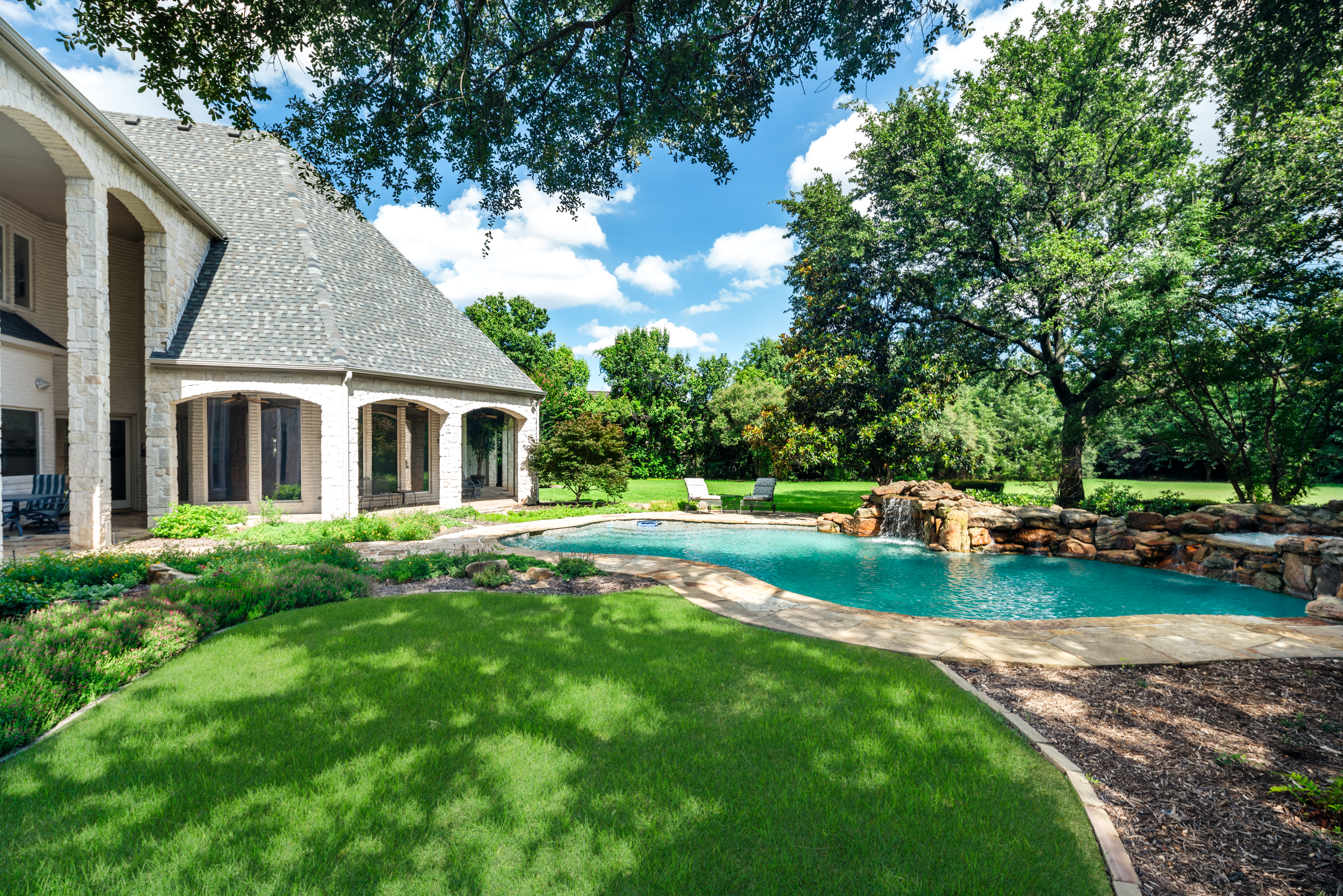 2025 Creekridge Drive Frisco TX 75034