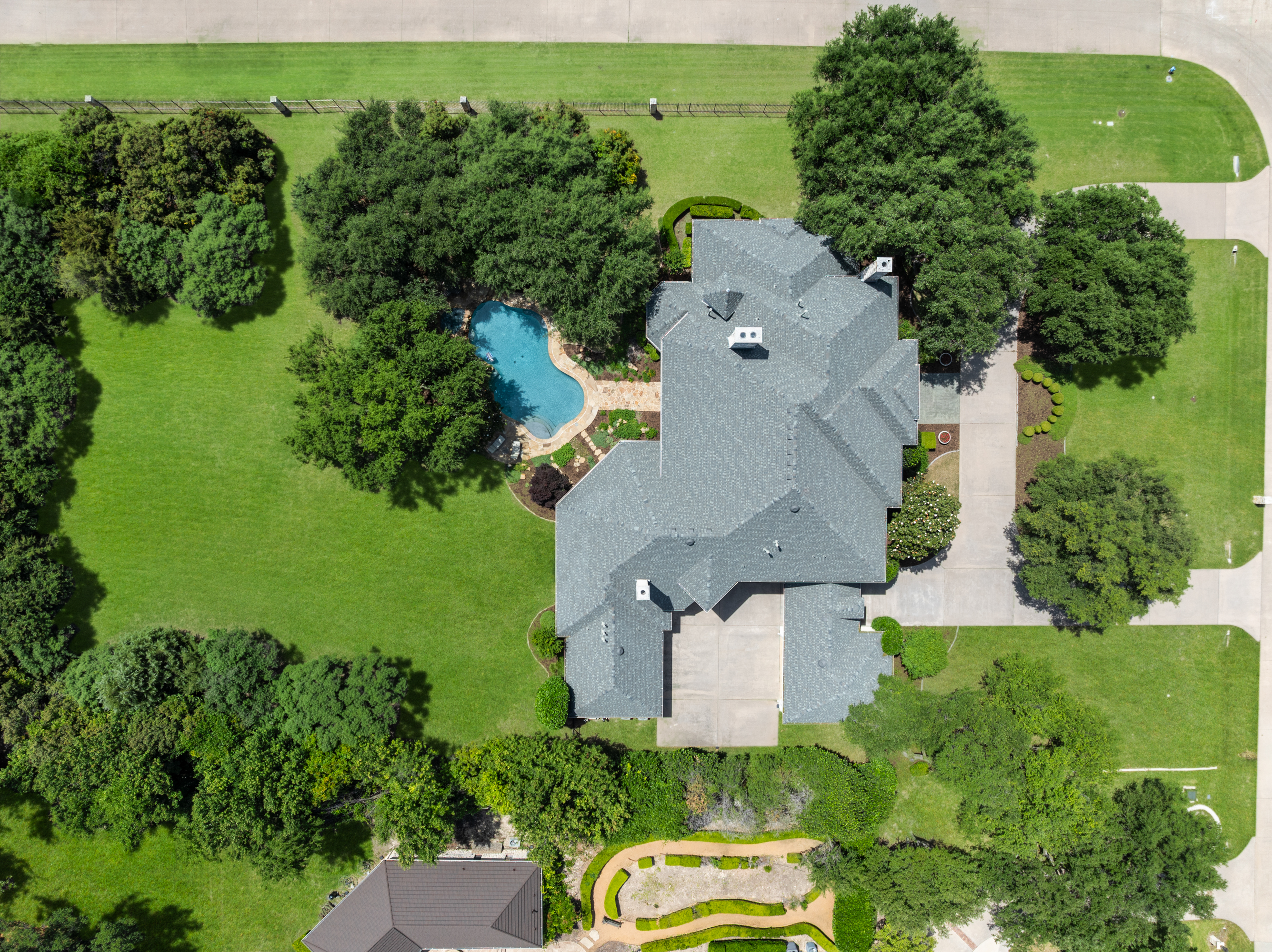 2025 Creekridge Drive Frisco TX 75034