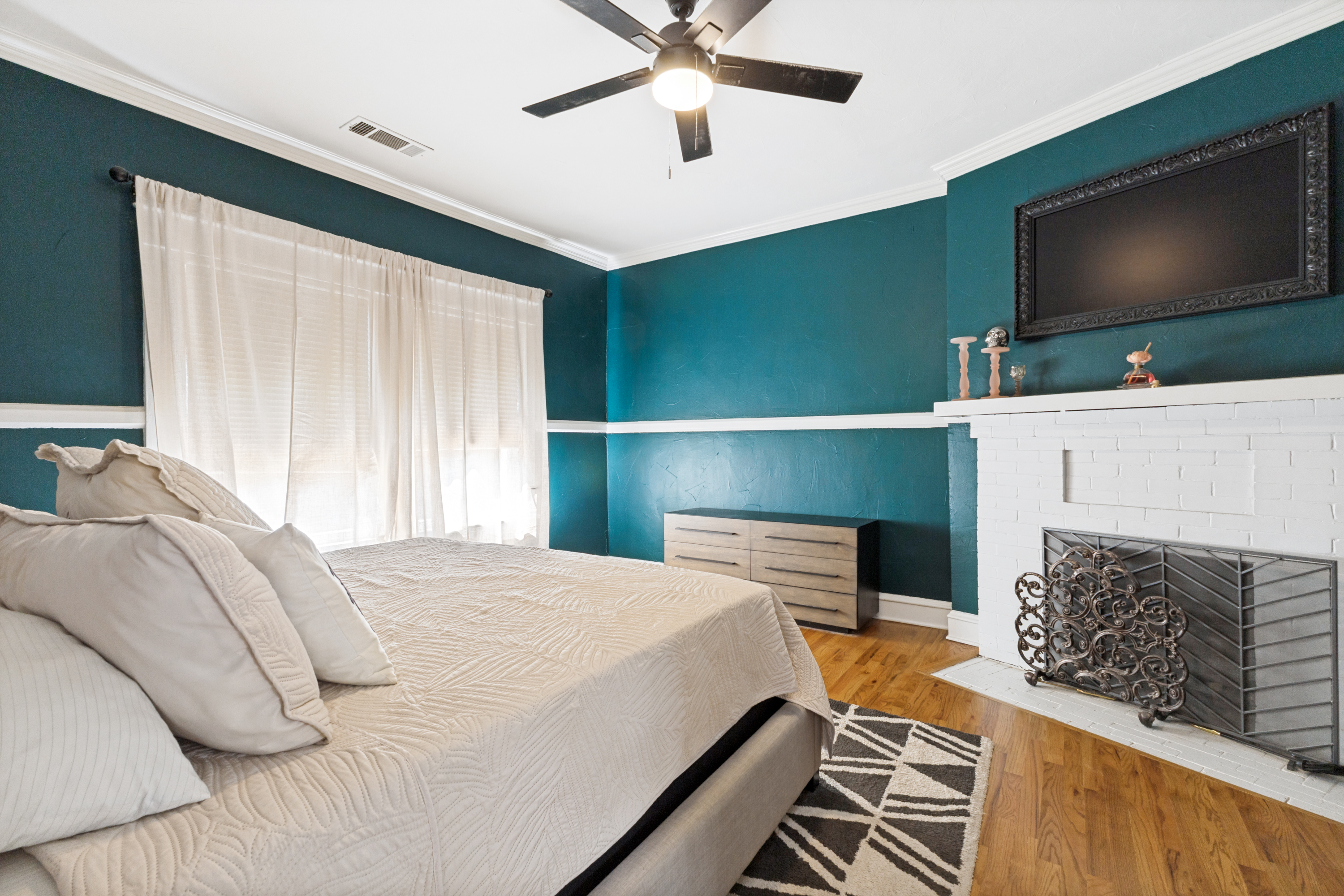 724 Lowell Street Dallas TX 75214