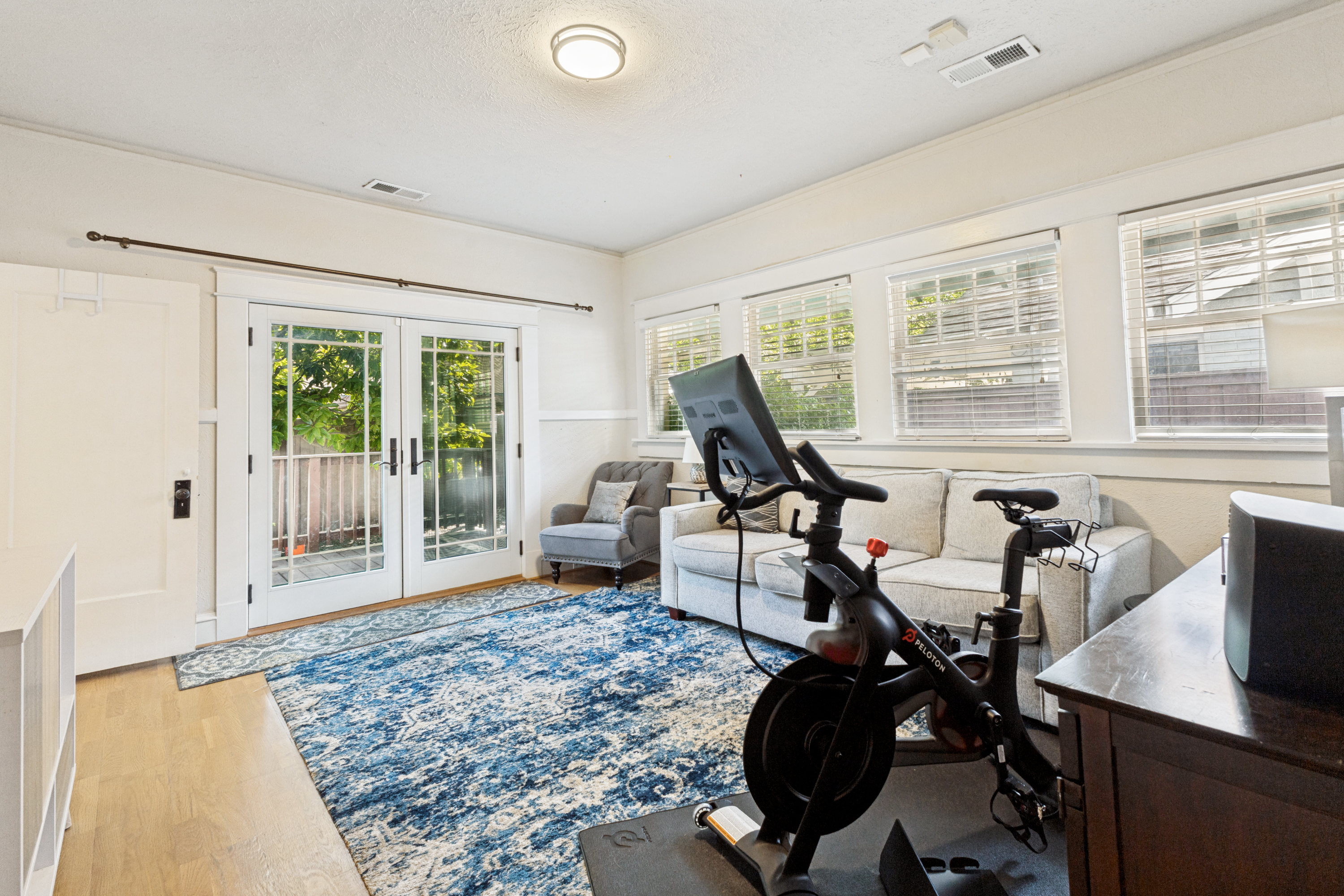 724 Lowell Street Dallas TX 75214