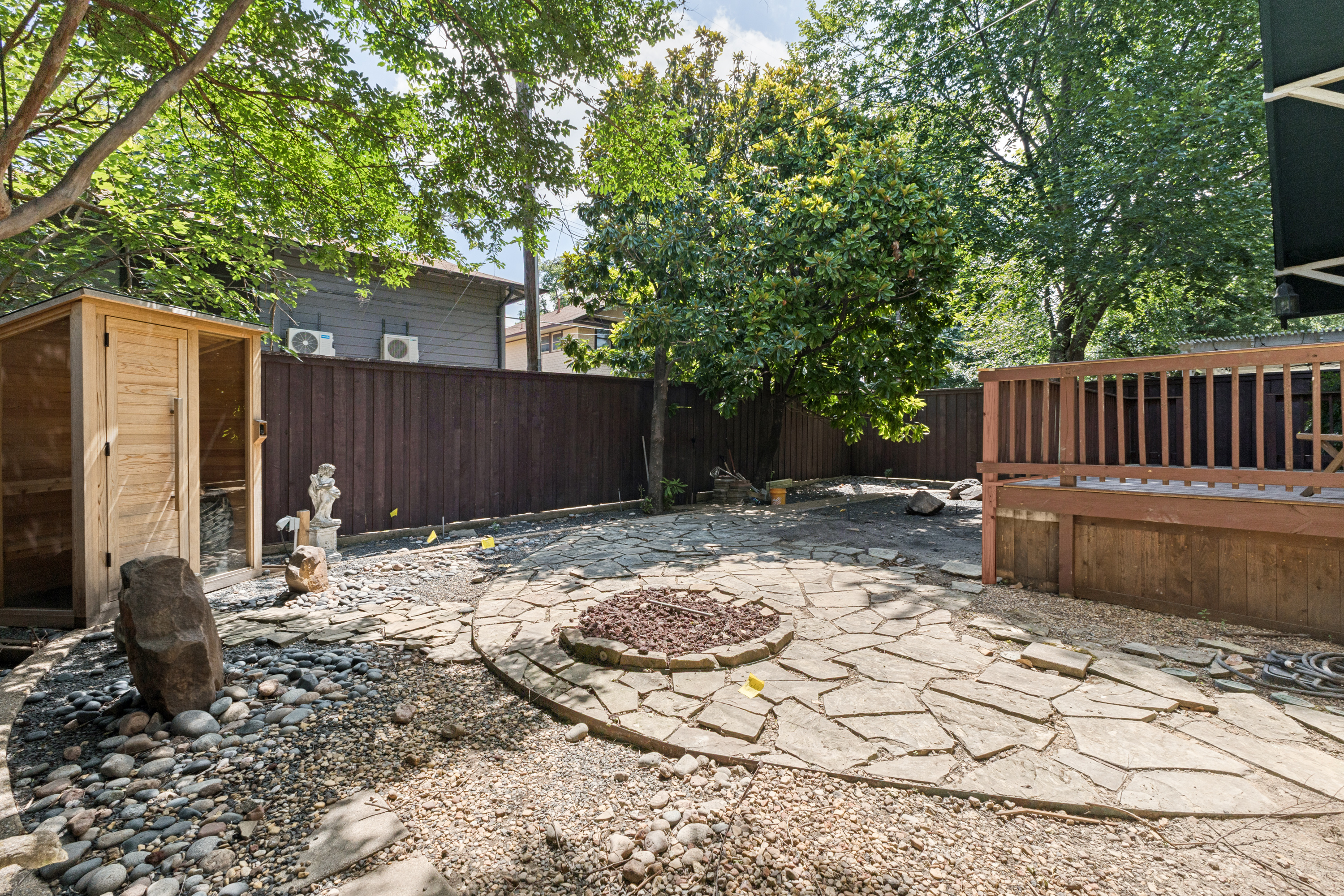 724 Lowell Street Dallas TX 75214