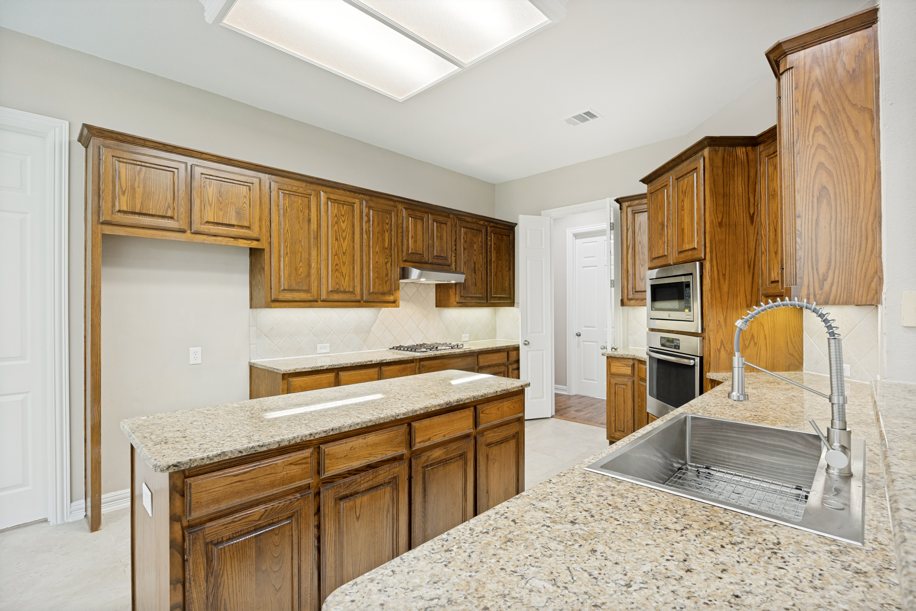 8009 Lynores Way Plano TX 75025