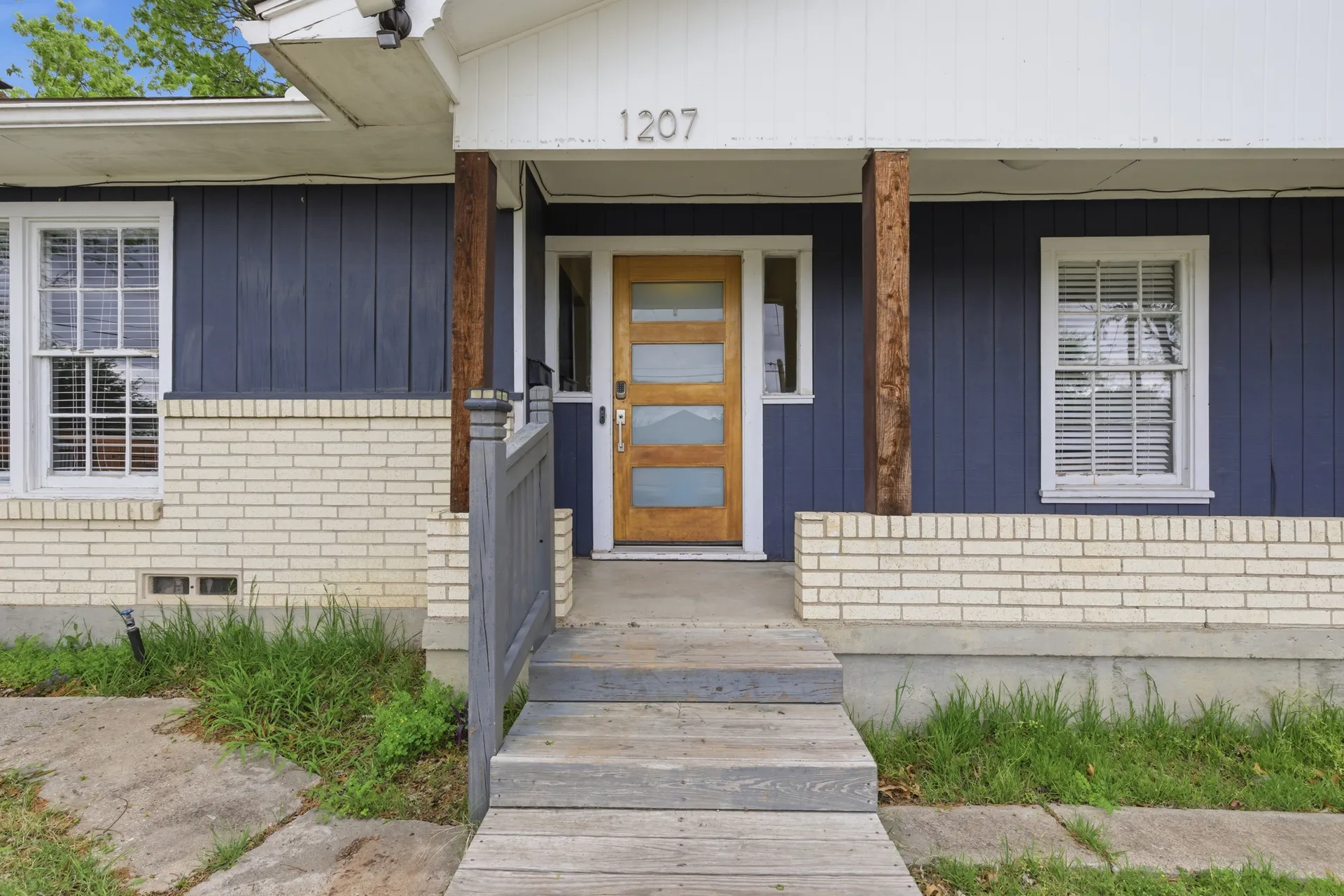 McKinney TX, 1207 N College Street