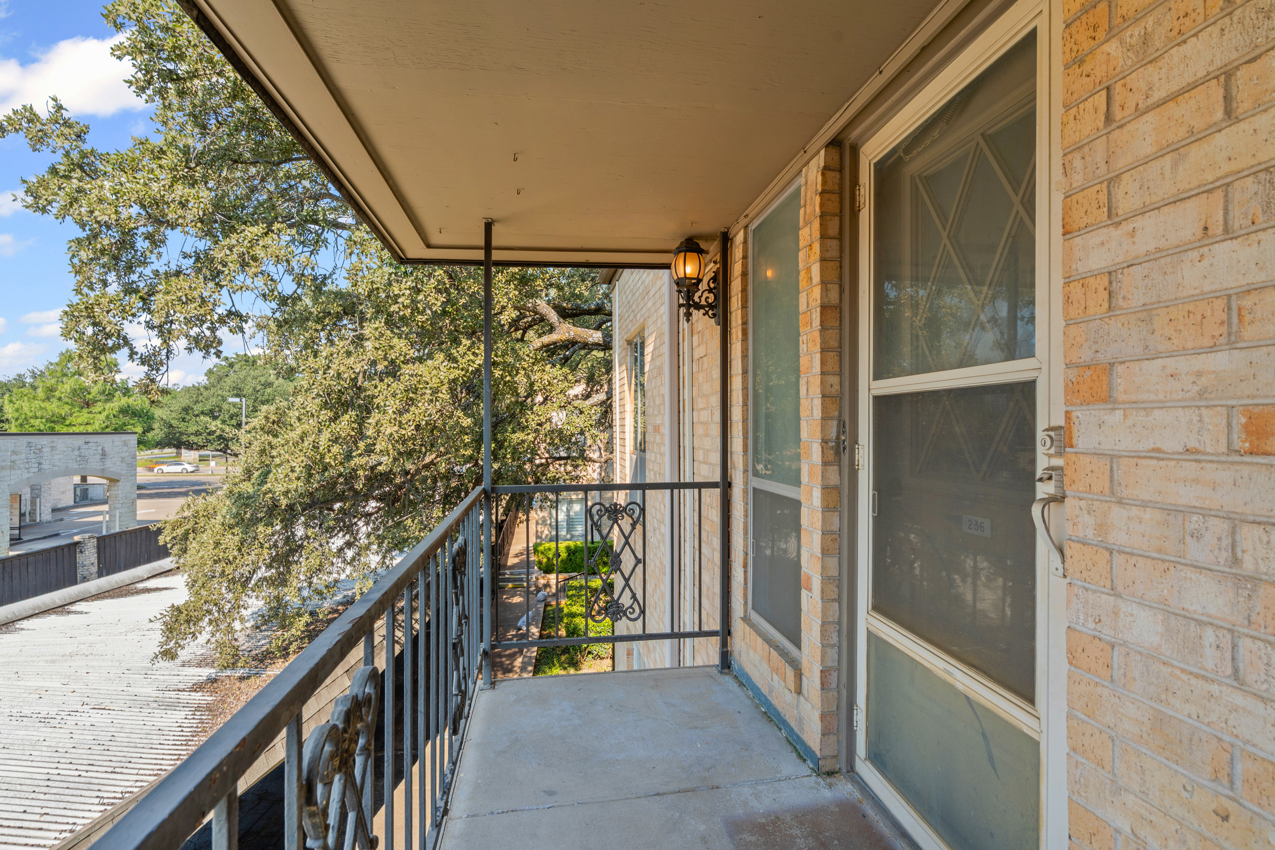 4320 Bellaire Drive S Fort Worth TX 76109