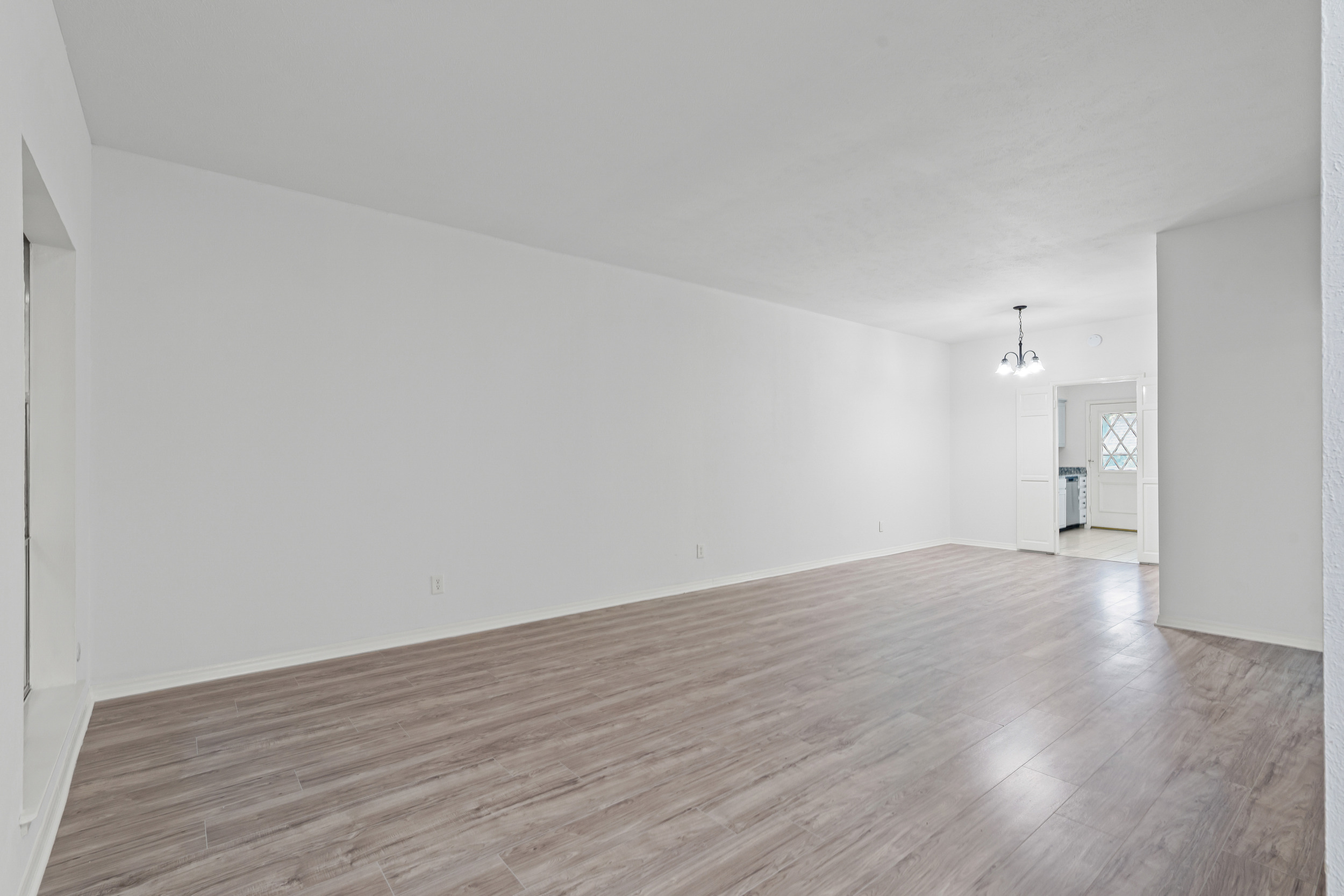 4320 Bellaire Drive S Fort Worth TX 76109