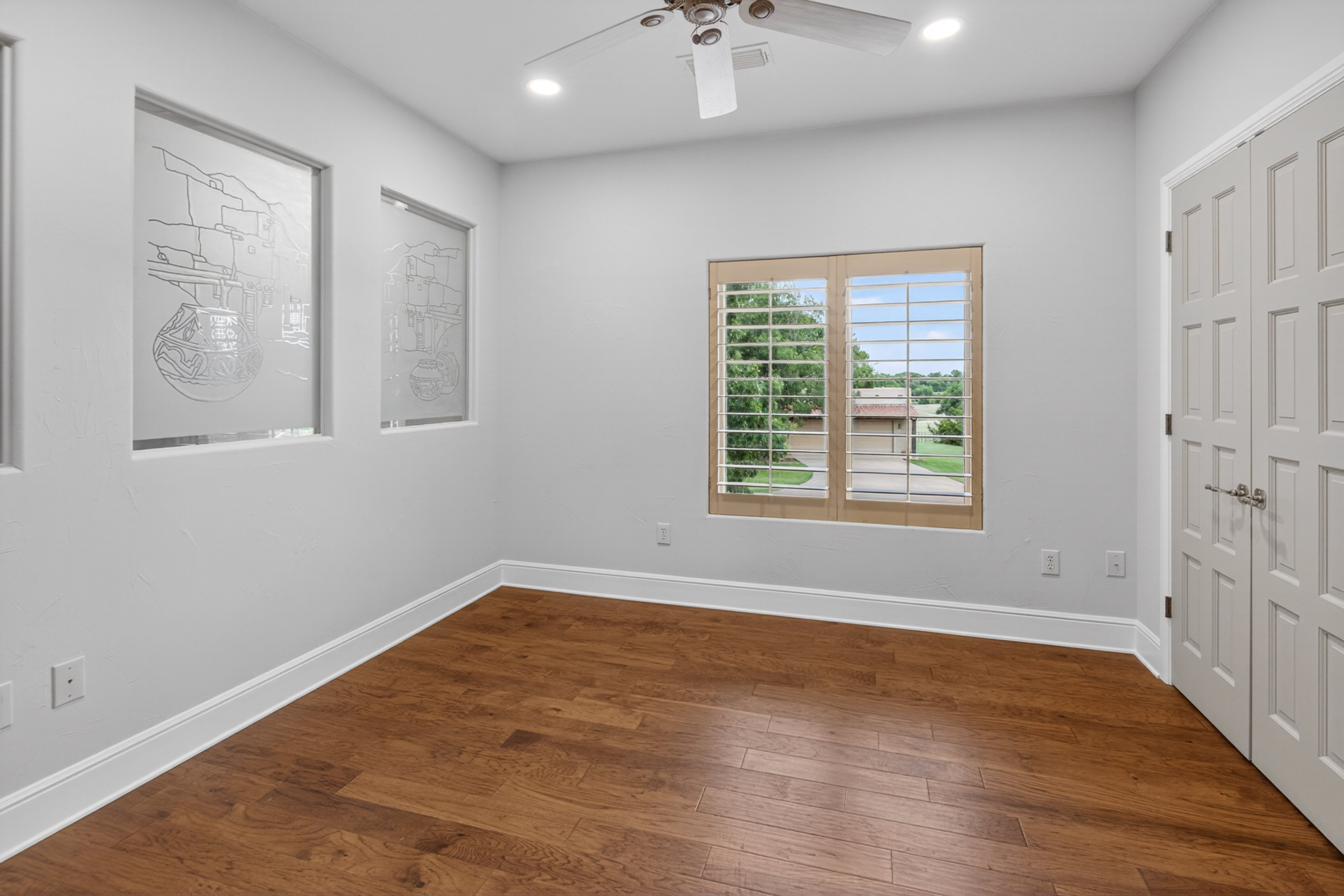 701 W Walcott Street Pilot Point TX 76258