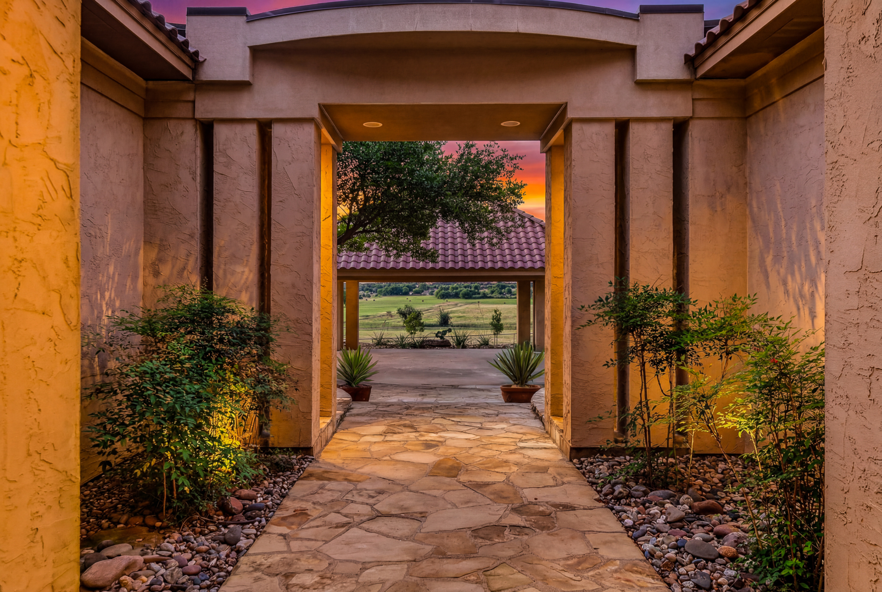 701 W Walcott Street Pilot Point TX 76258