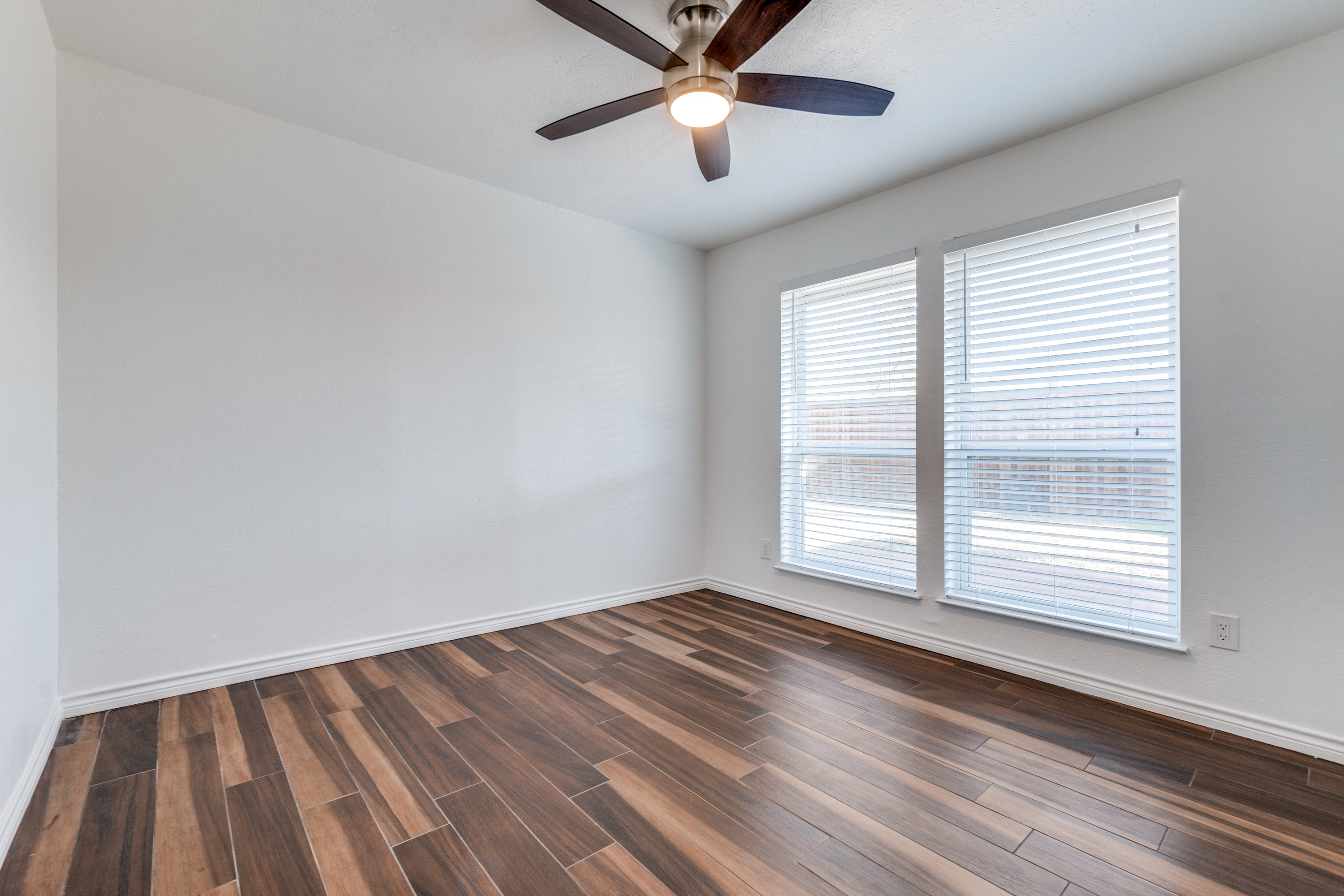 6509 E Lovers Lane Dallas TX 75214