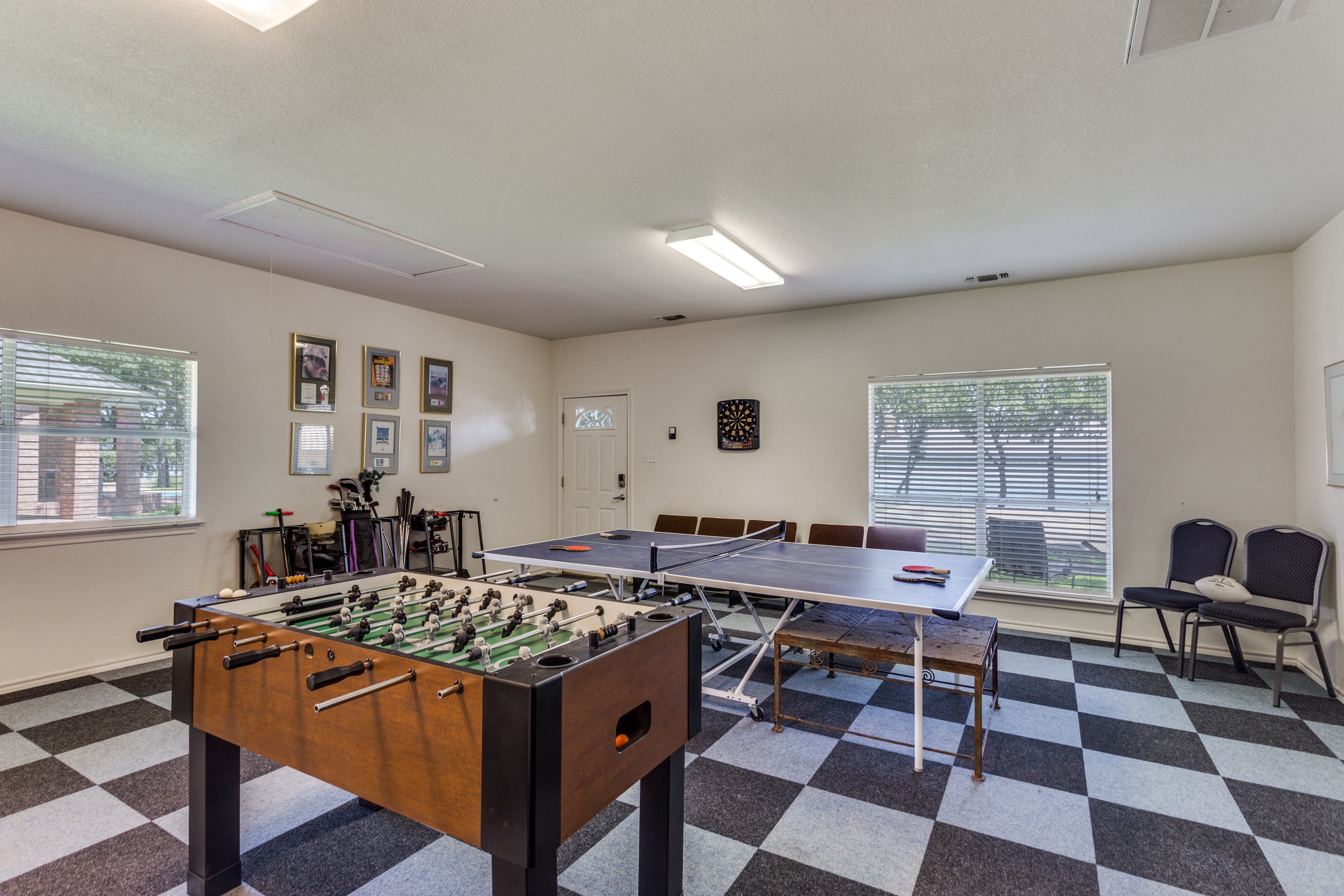 452 Windjammer Lane Azle TX 76020