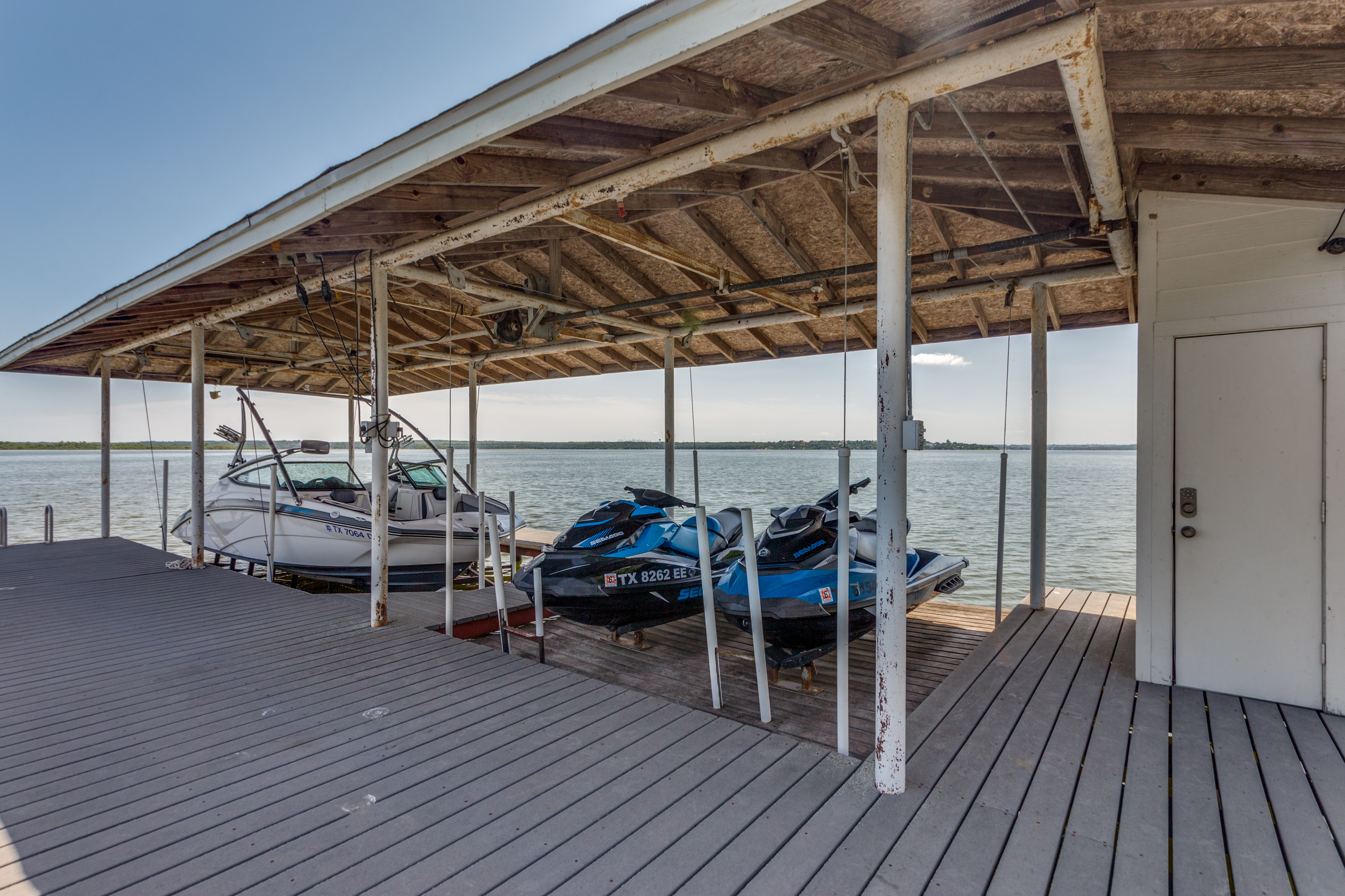 452 Windjammer Lane Azle TX 76020