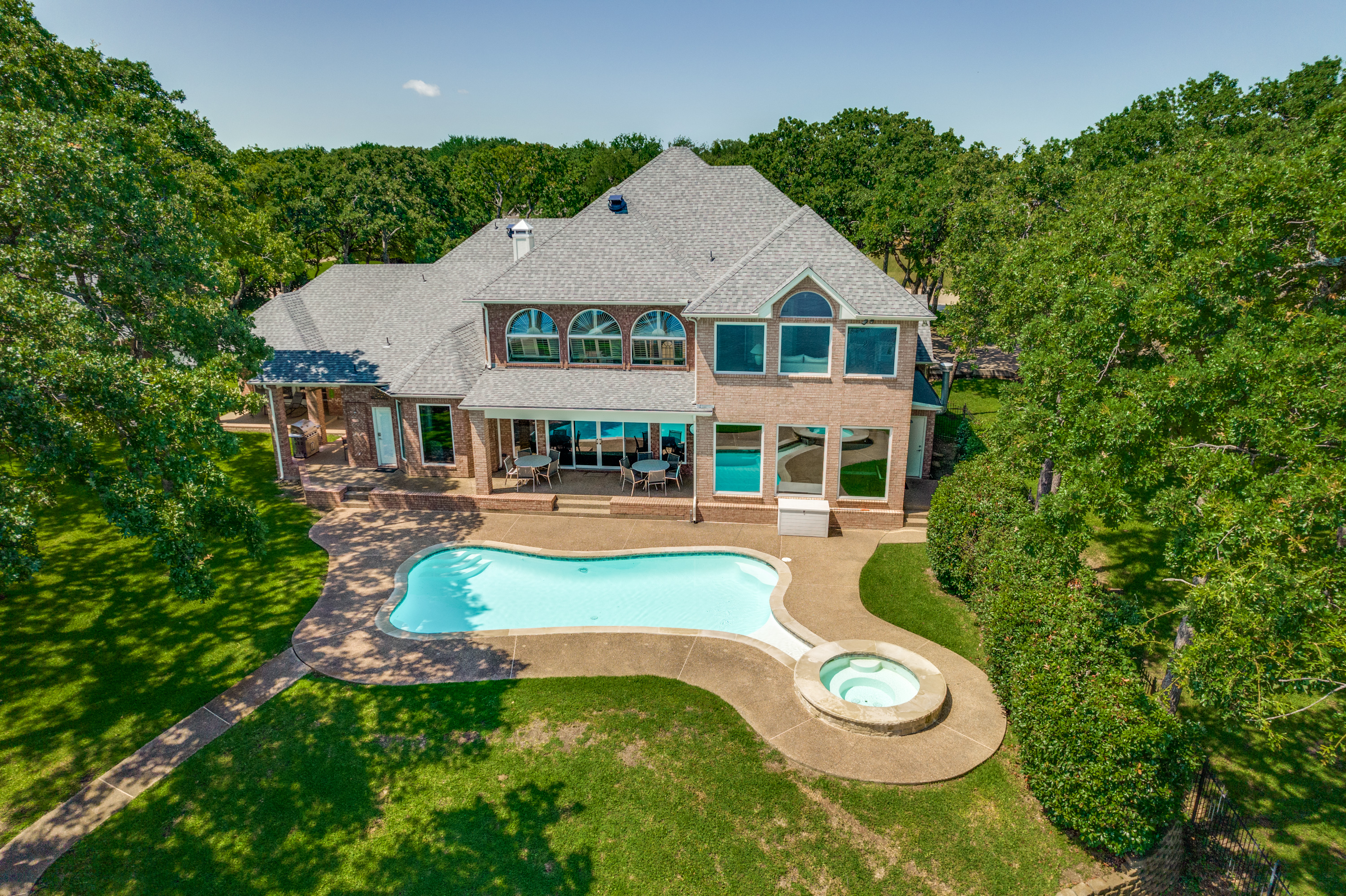 452 Windjammer Lane Azle TX 76020