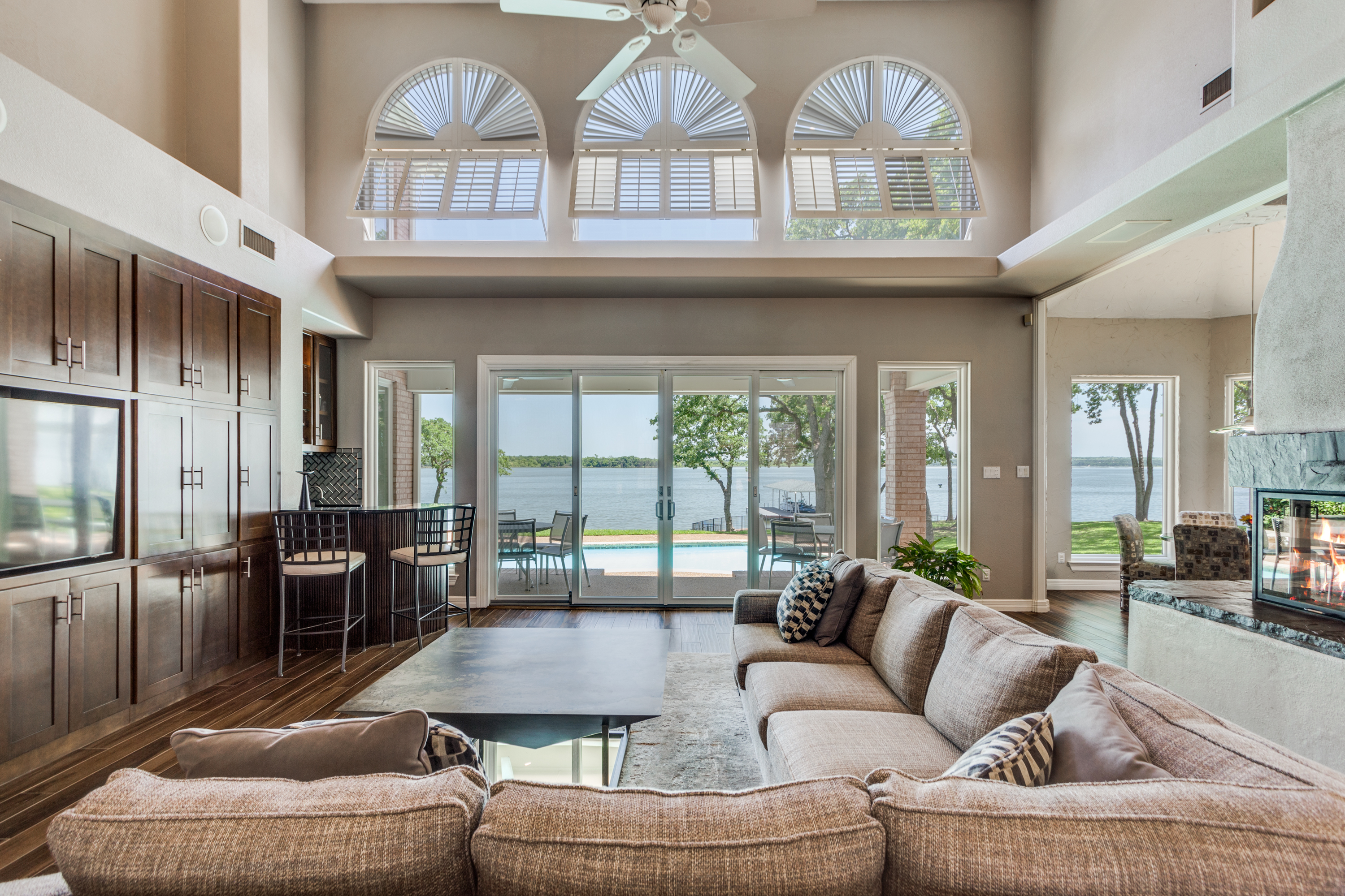 452 Windjammer Lane Azle TX 76020