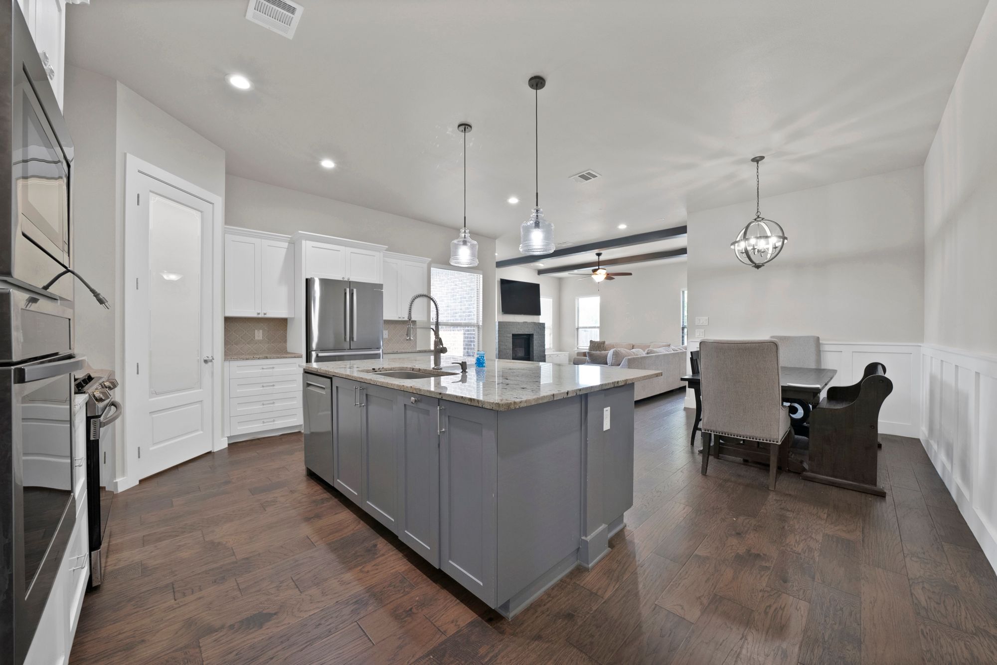 6828 Chase Street North Richland Hills TX 76182
