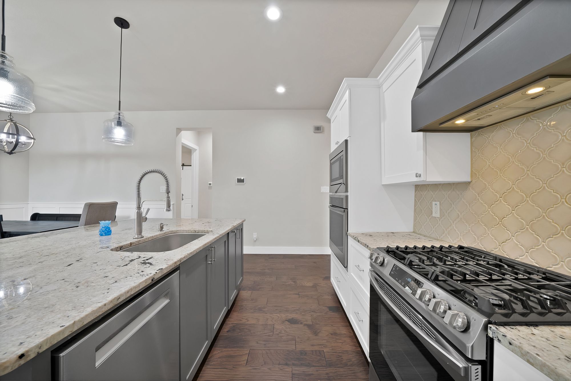 6828 Chase Street North Richland Hills TX 76182