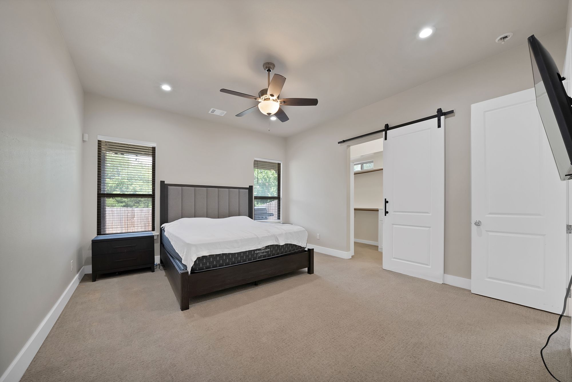 6828 Chase Street North Richland Hills TX 76182