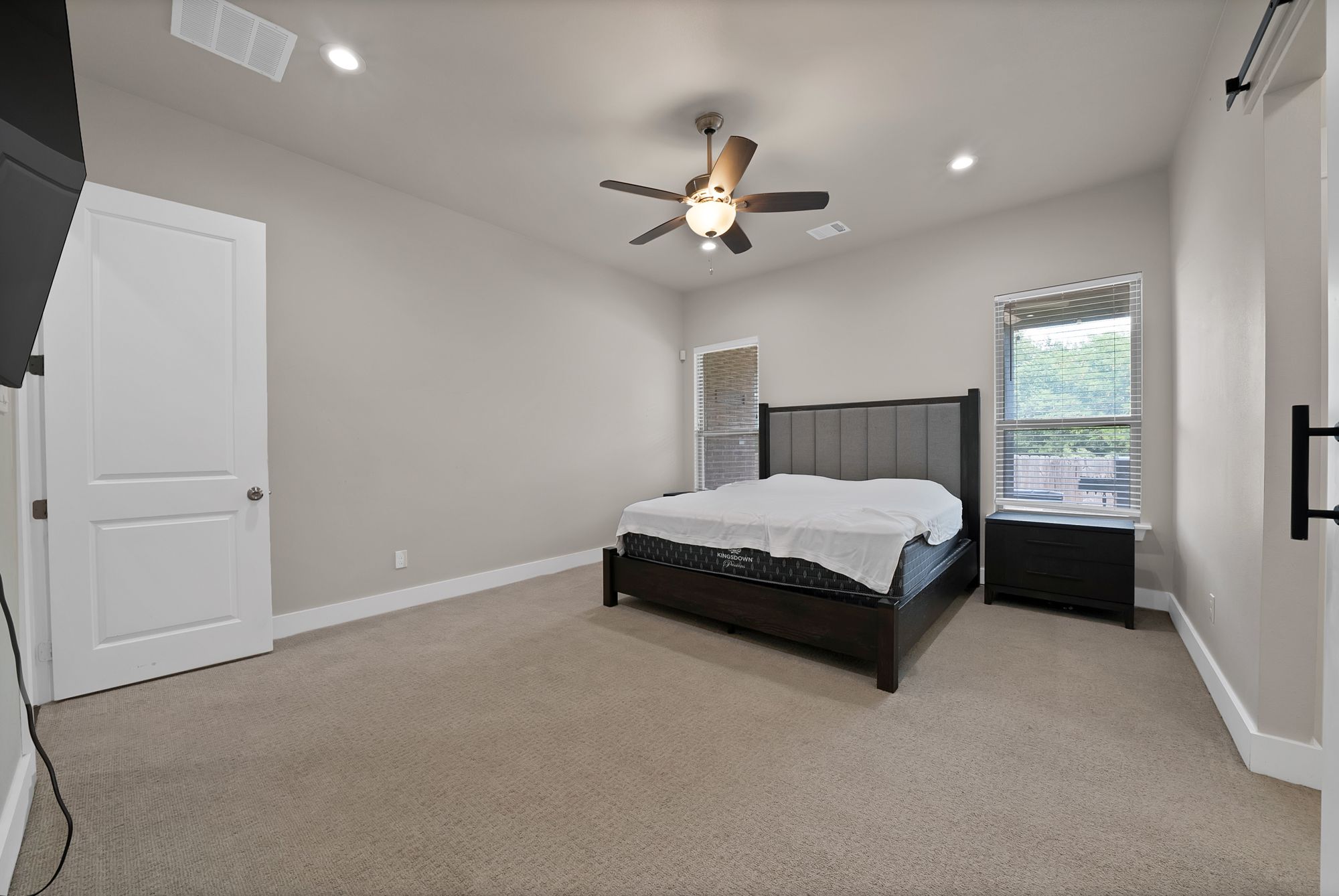 6828 Chase Street North Richland Hills TX 76182