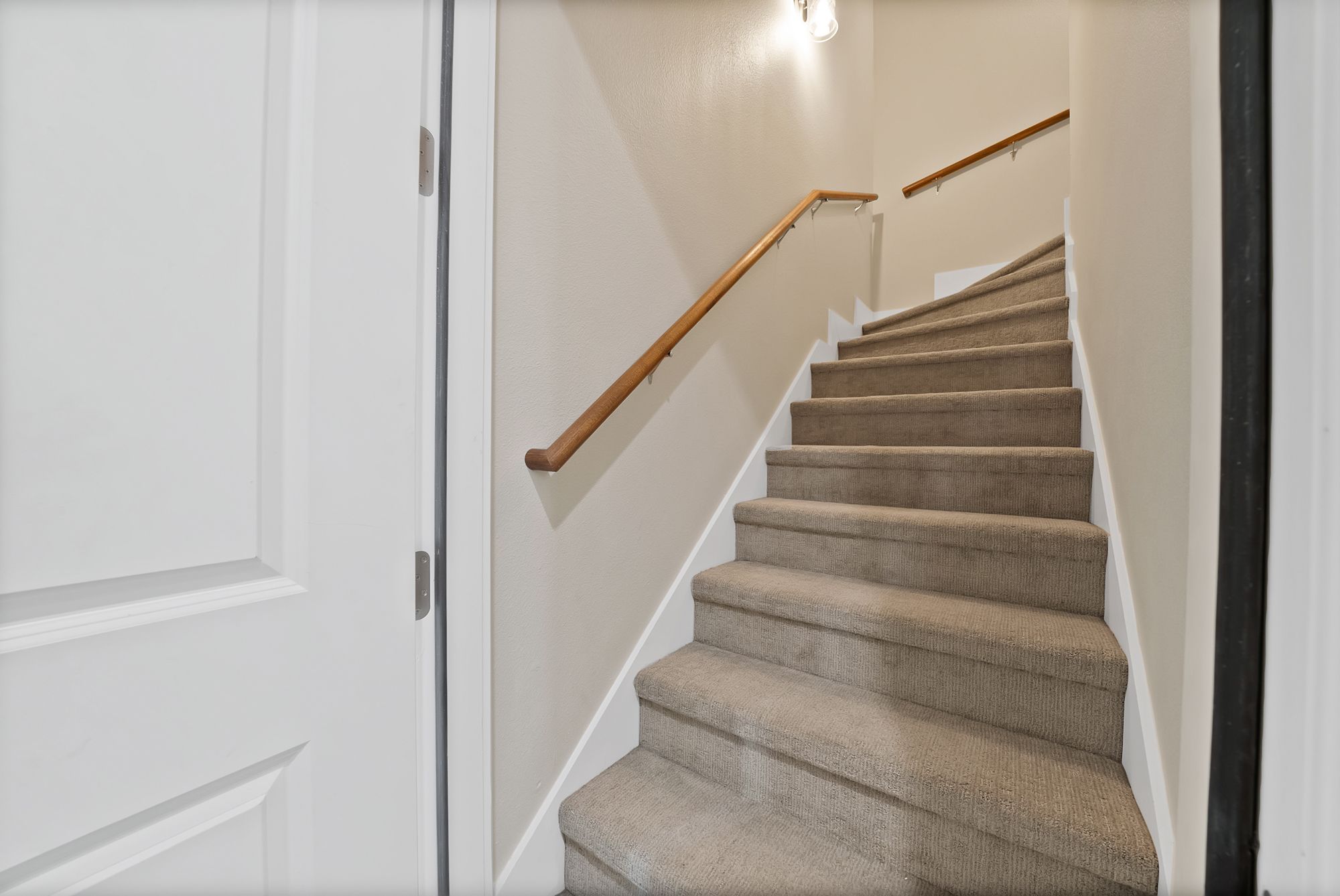 6828 Chase Street North Richland Hills TX 76182