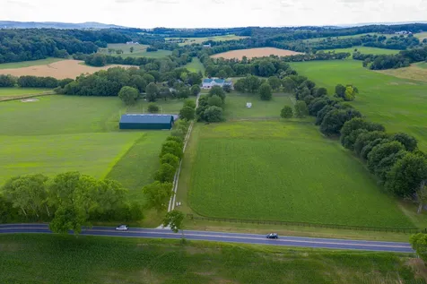 140 Evans Hill Road Reading PA 19608
