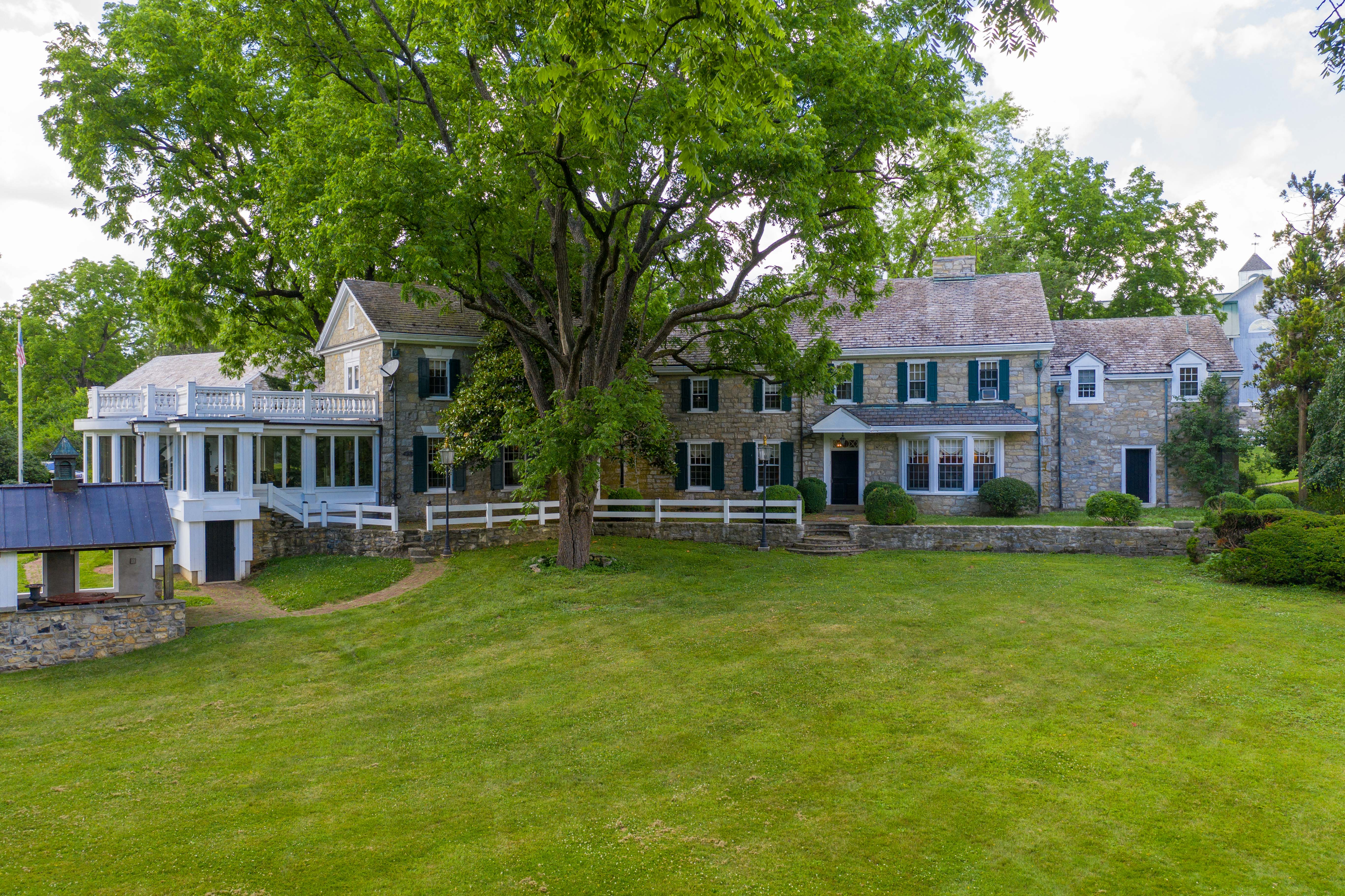 140 Evans Hill Road Reading PA 19608