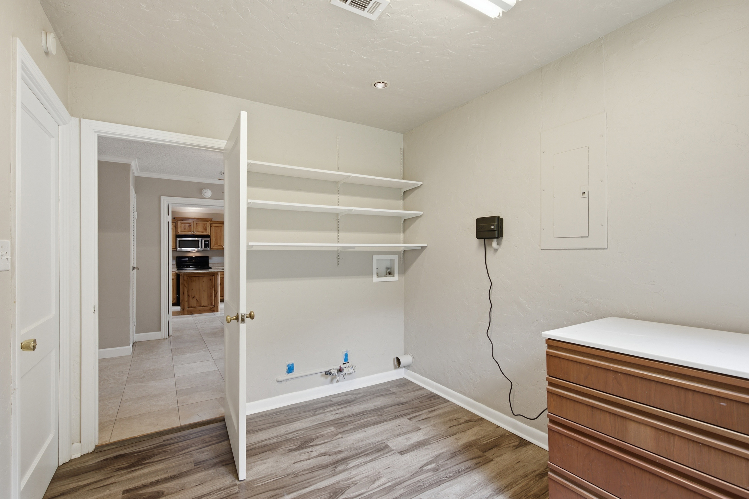 909 Keith Pumphrey Drive River Oaks TX 76114